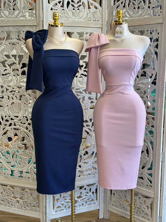 Bow Body Con Dress- Not Stretchy ,No Estira