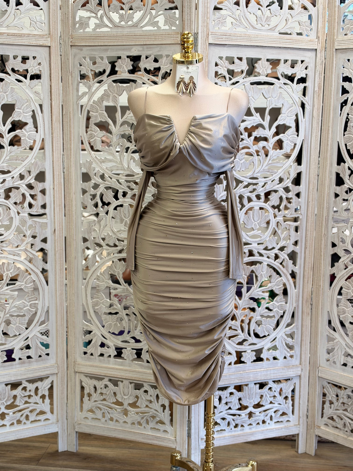 Stardust Serenade Midi Dress- Slightly Stretchy, Estira Poco