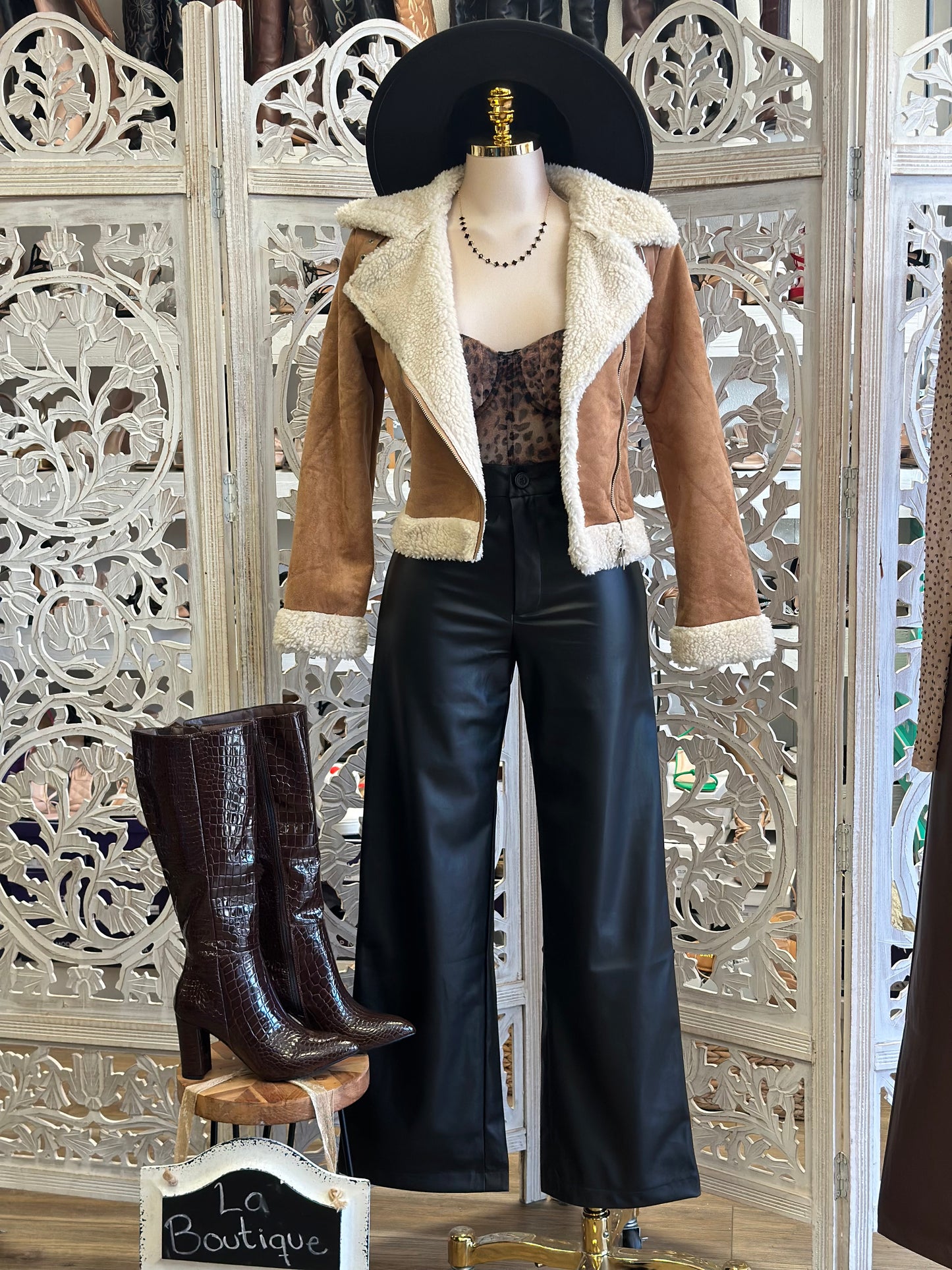 Brown Sherpa Suede Jacket- Slightly Stretchy, Estira Poco
