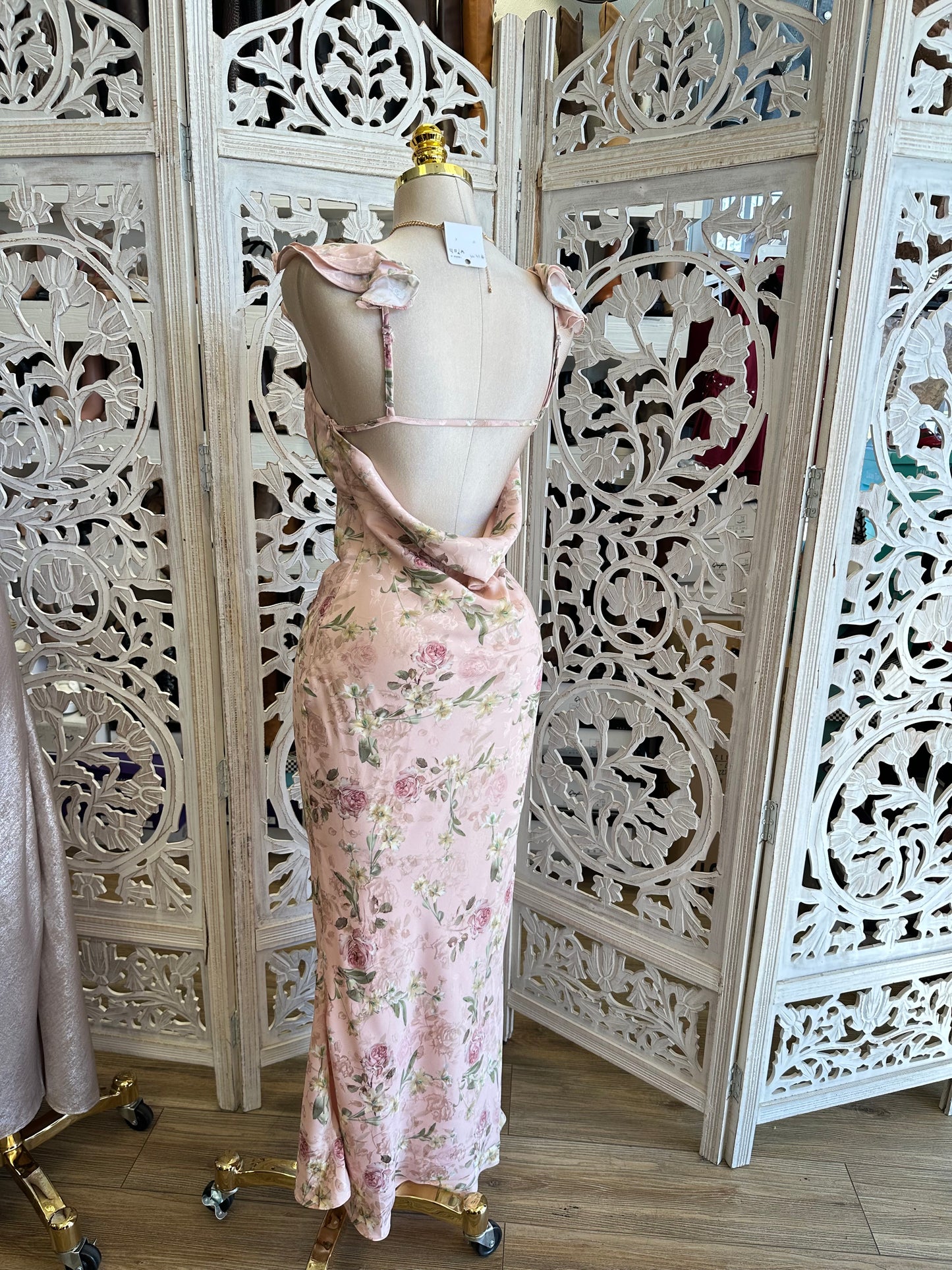 Pearl Pink Floral Midi Dress- Not Stretchy, No Estira