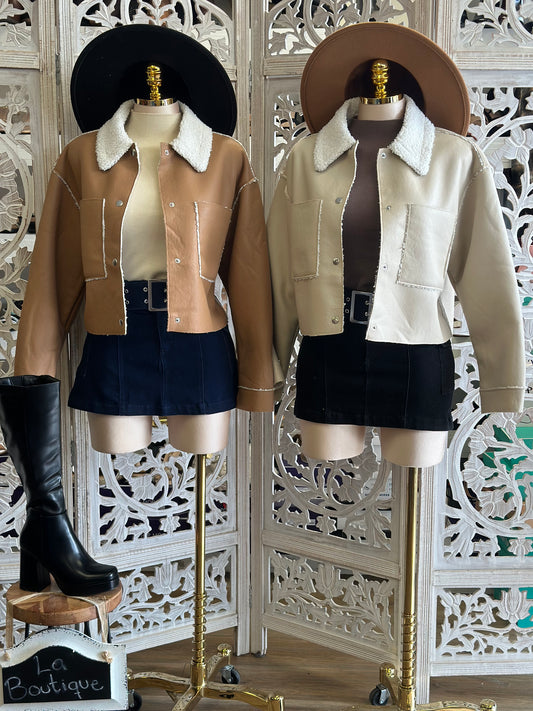 Square Pocket Sherpa Jacket- Stretchy, Estira