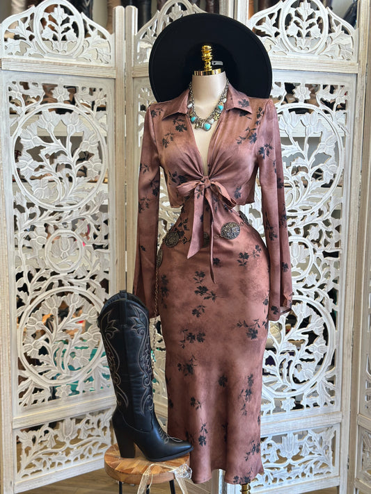 Cutout Floral Collard Dress - No Estira, Not Stretchy