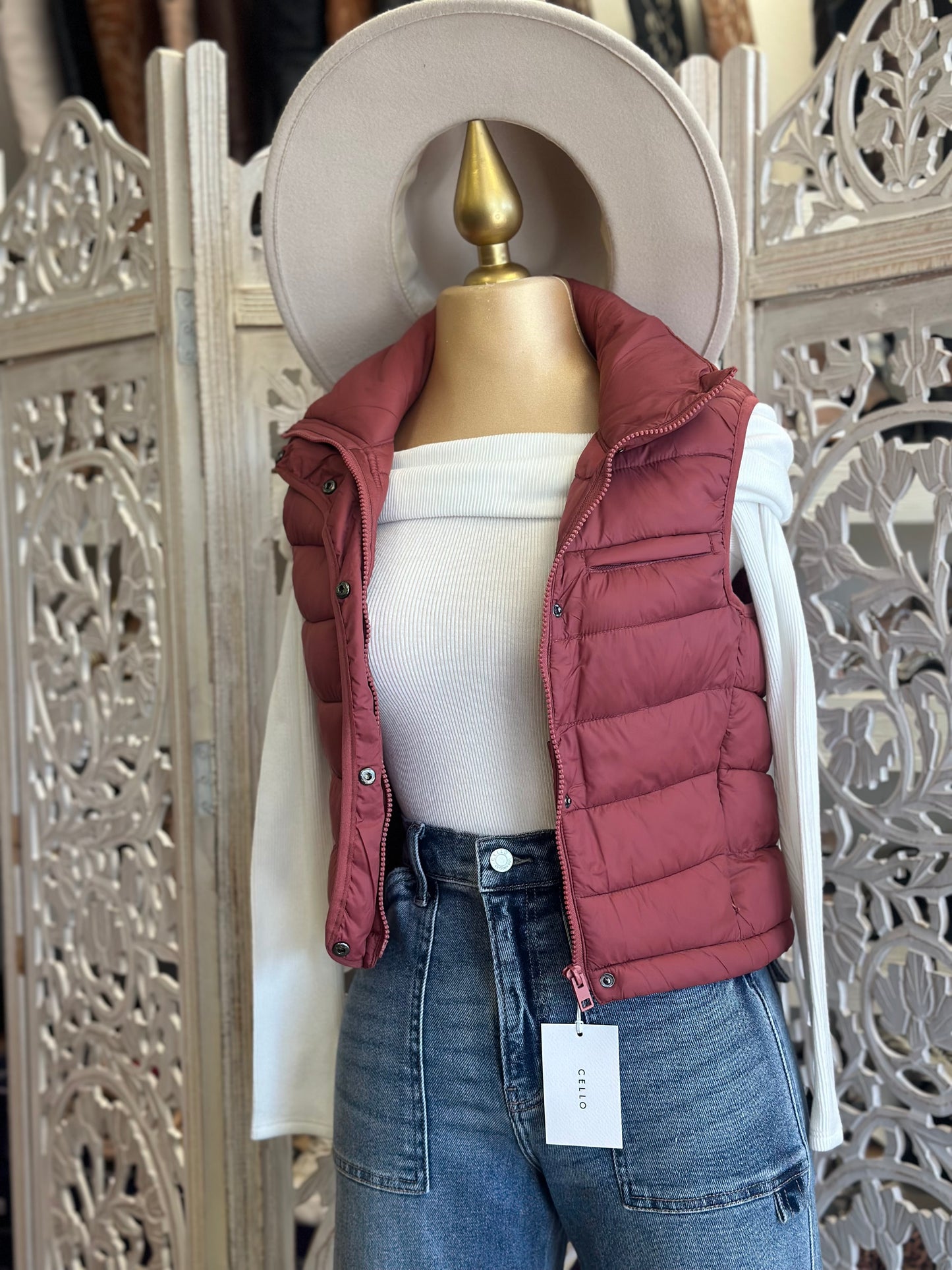 Deep Rose Cropped Zip Up Puffer Vest- Stretchy