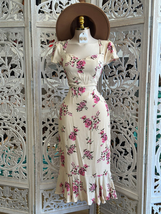 Smocked Floral Midi Dress-No Estira, Not Stretchy