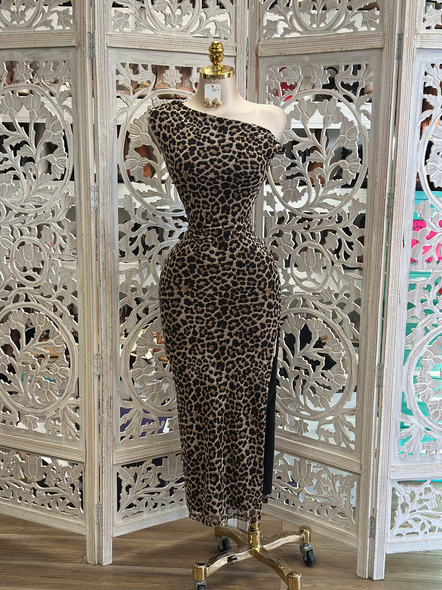 Cheetah One Sleeve Dress- Stretchy,Estira