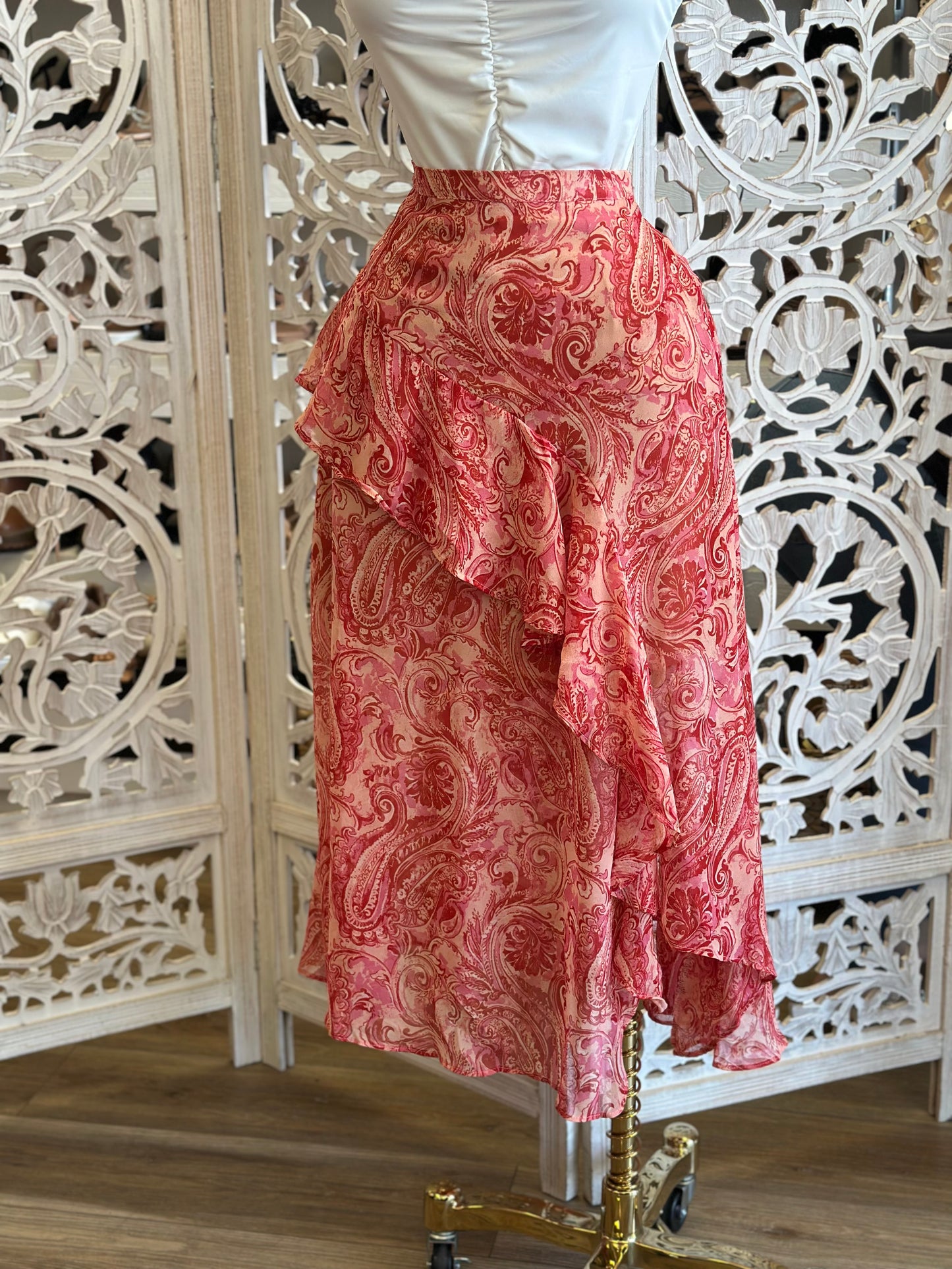 Red Ruffle Pattern Midi Skirt- NotStretchy , No Estira