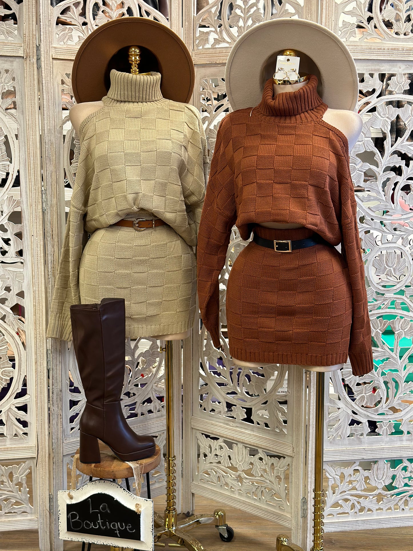 Checkered Shoulder Cutout Sweater Set- Stretchy,Estira.. viene ampliao