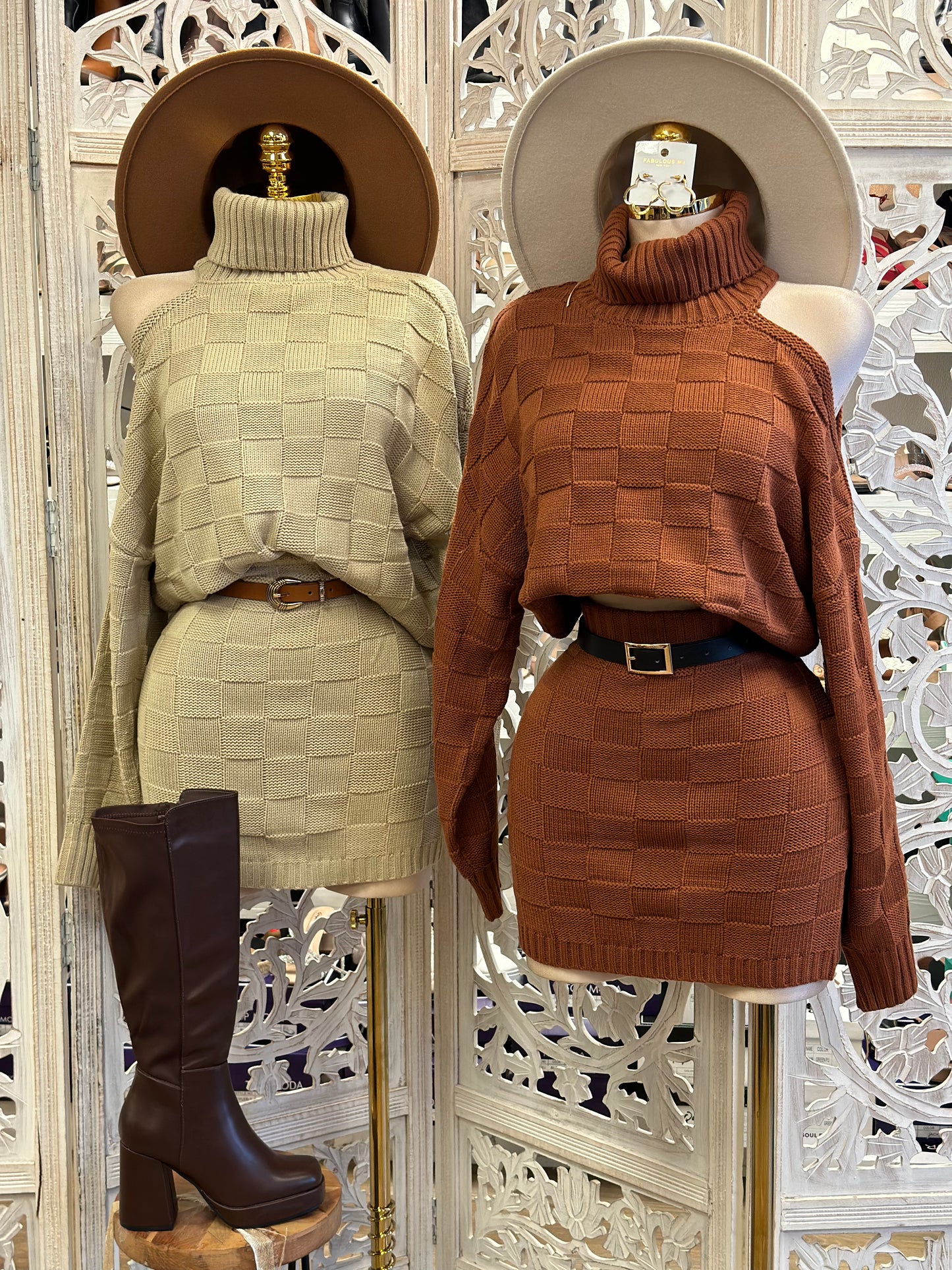 Checkered Shoulder Cutout Sweater Set- Stretchy,Estira.. viene ampliao