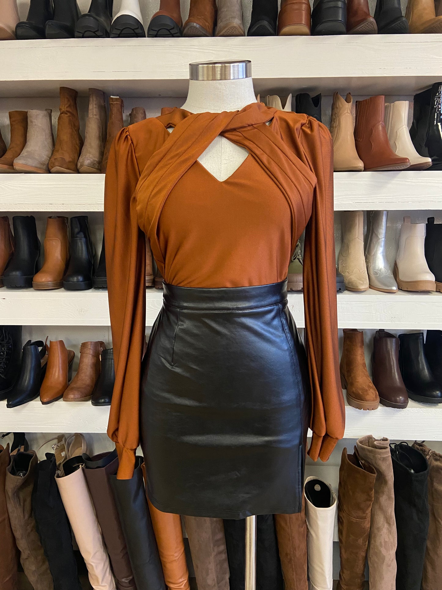 Knotted Long Sleeve Top