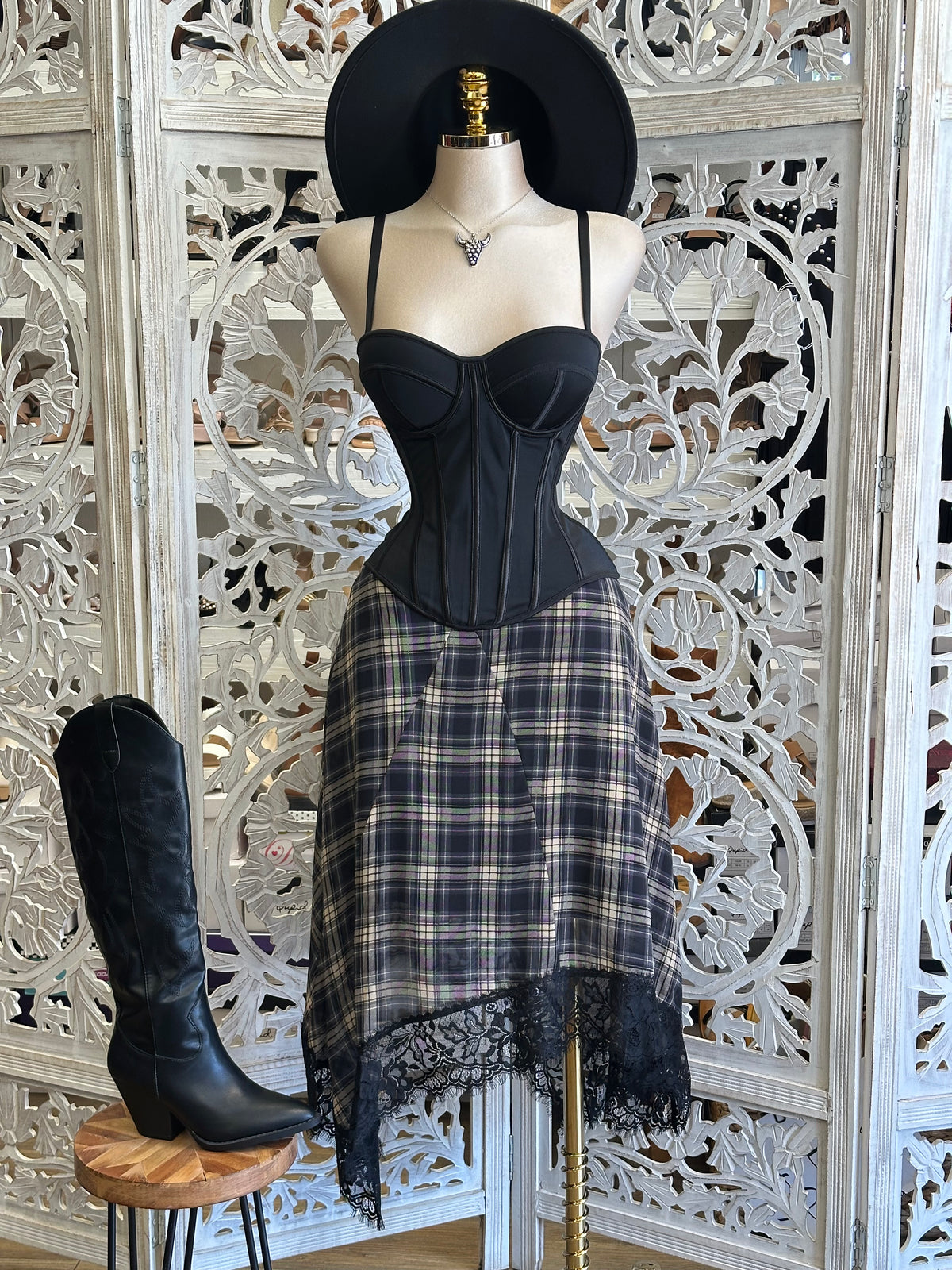 Genevieve Plaid Wrap Skirt- Estira Poco, Slightly Stretchy