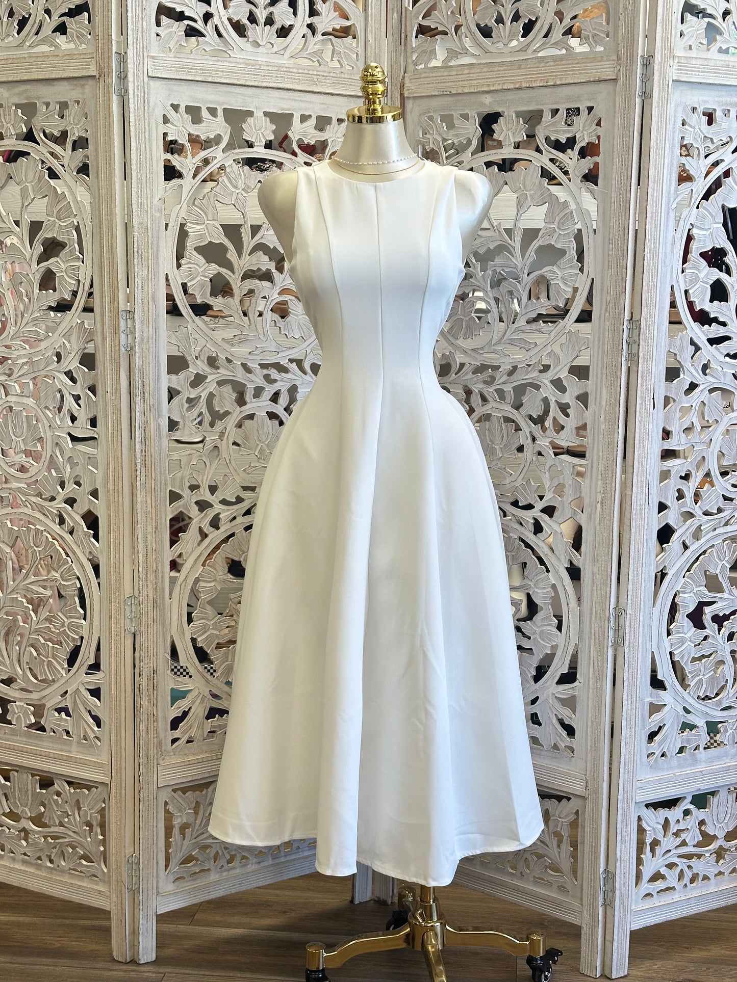 Lined Fit and Flare Dress- No Estira, Not Stretchy