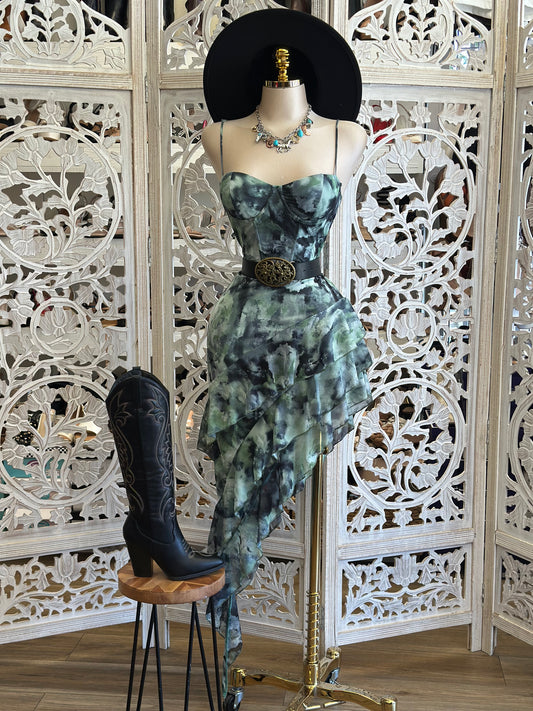 Green Printed Ruffled Midi Dress-Estira, Stretchy .. reducido