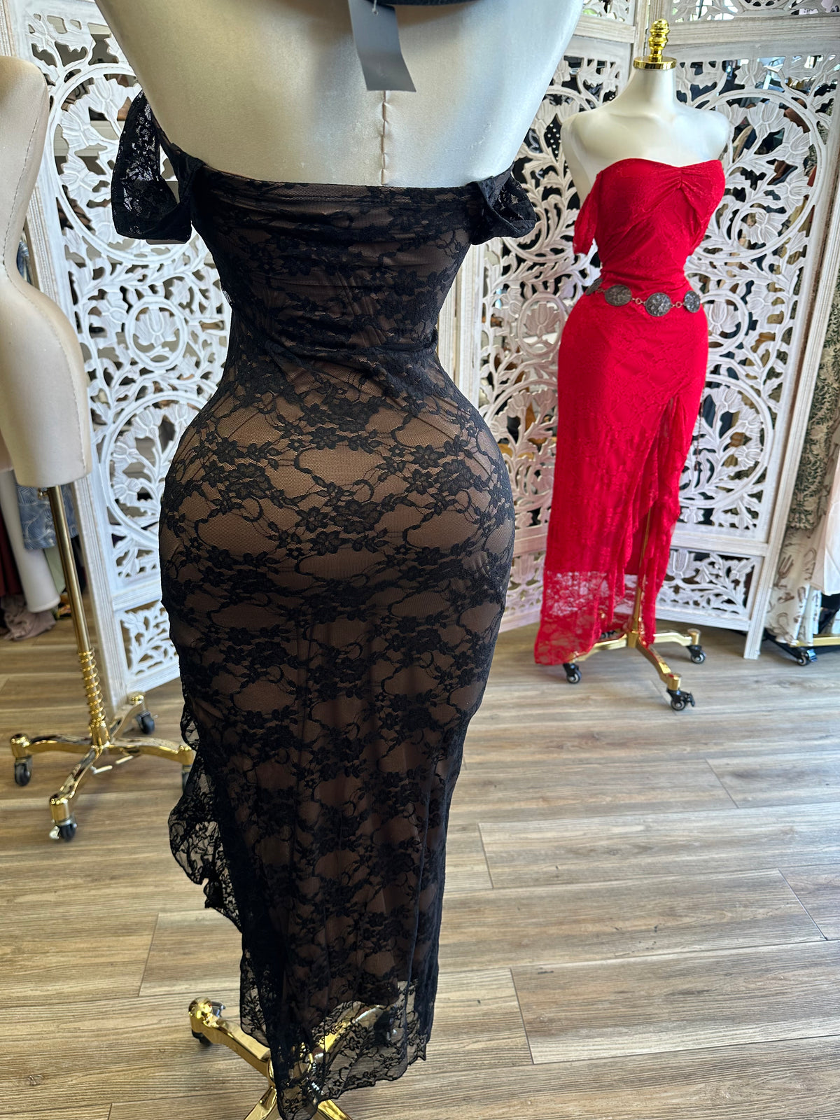 Black Over Nude Lace Maxi Dress Dress- Estira Poco, Slightly Stretchy