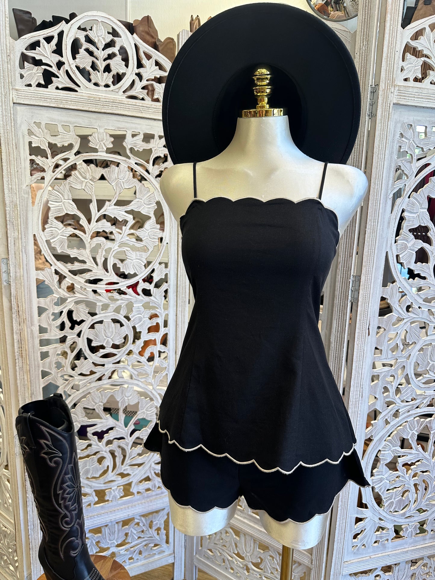 Shell Trim set- No Estira, Not Stretchy