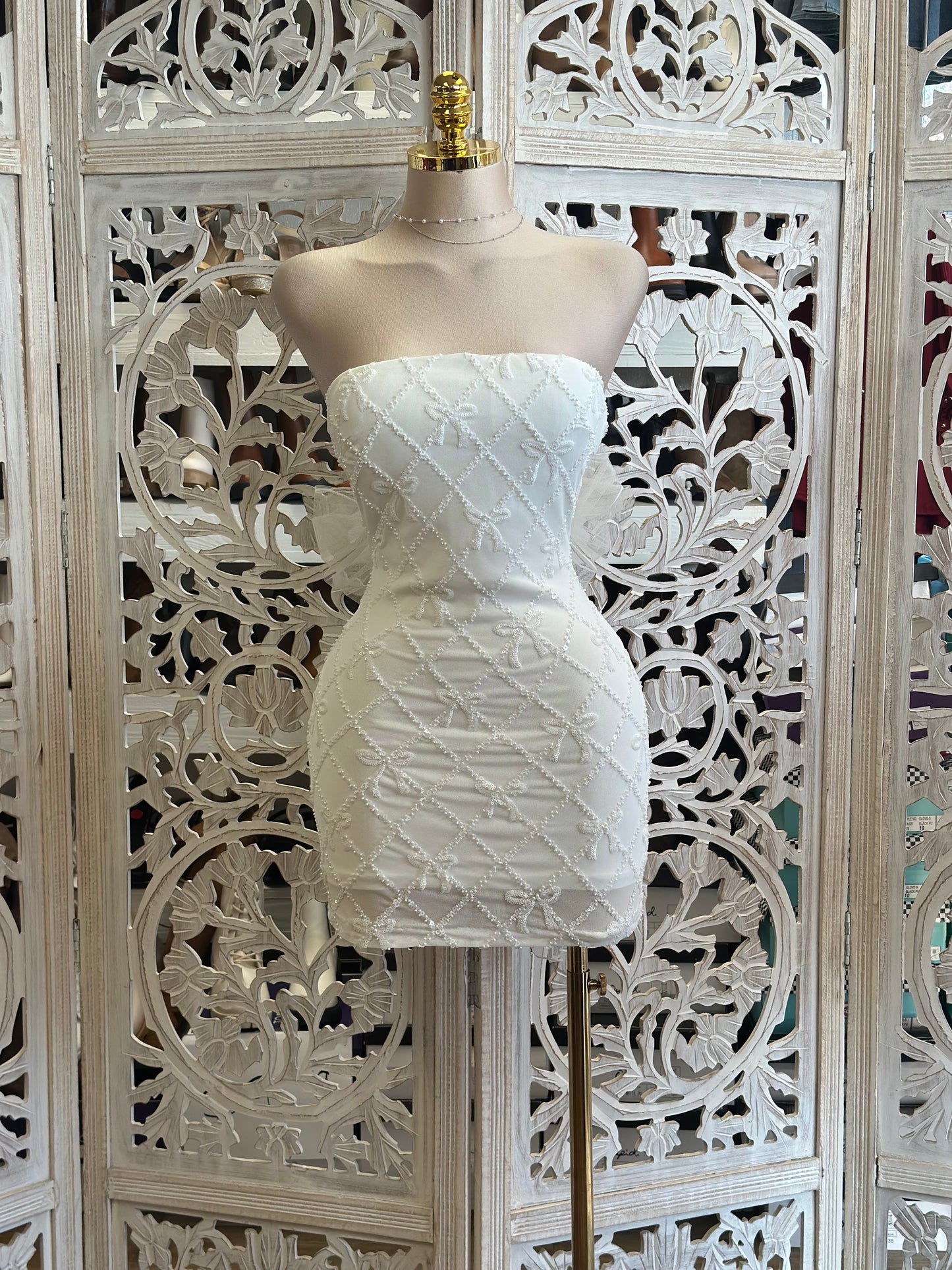 Ribbon Embellishment White Mini Dress- Slightly Stretchy,Estira Poco