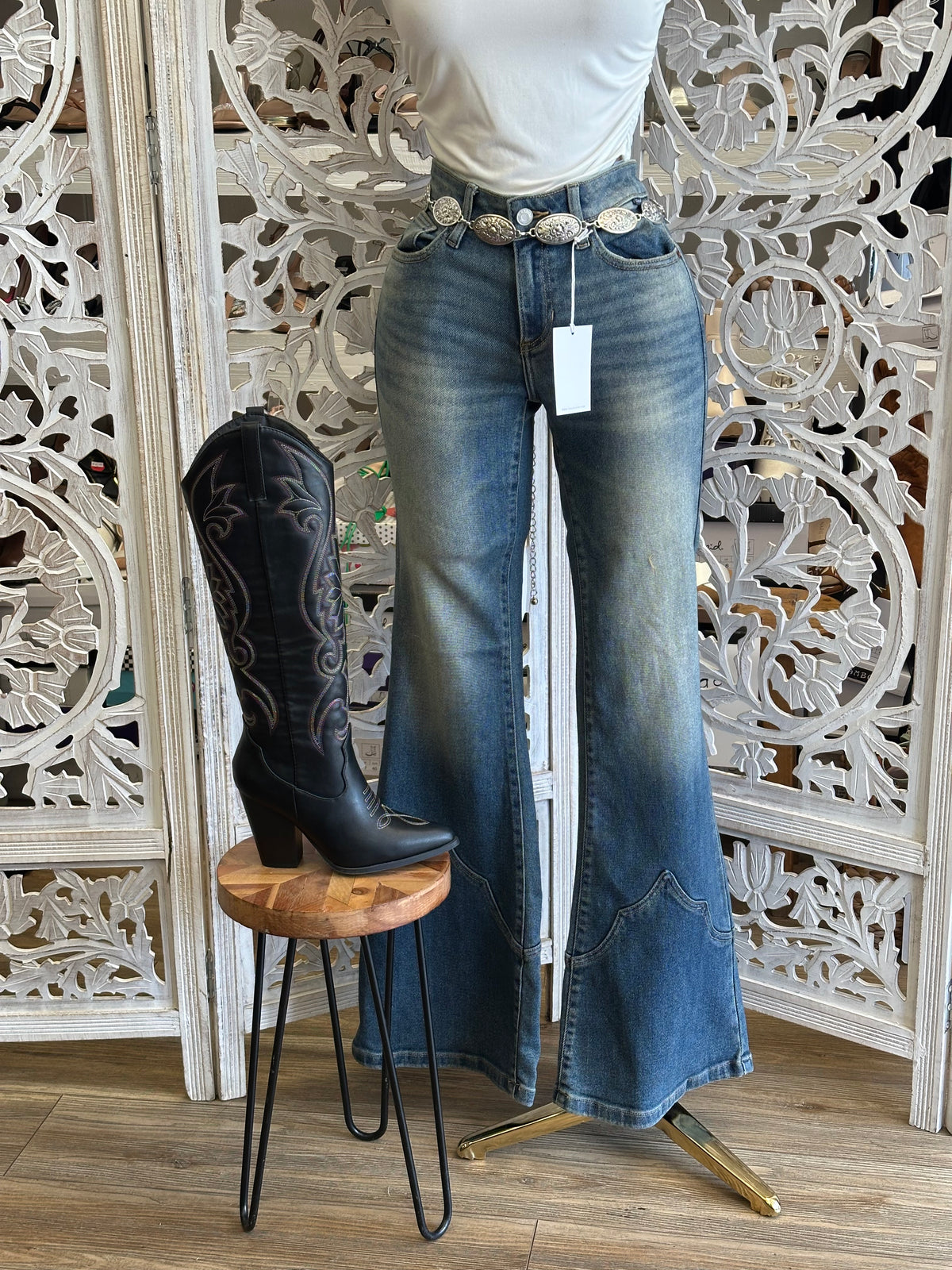 Rodeo Blues Flare Jeans - Slightly Stretchy