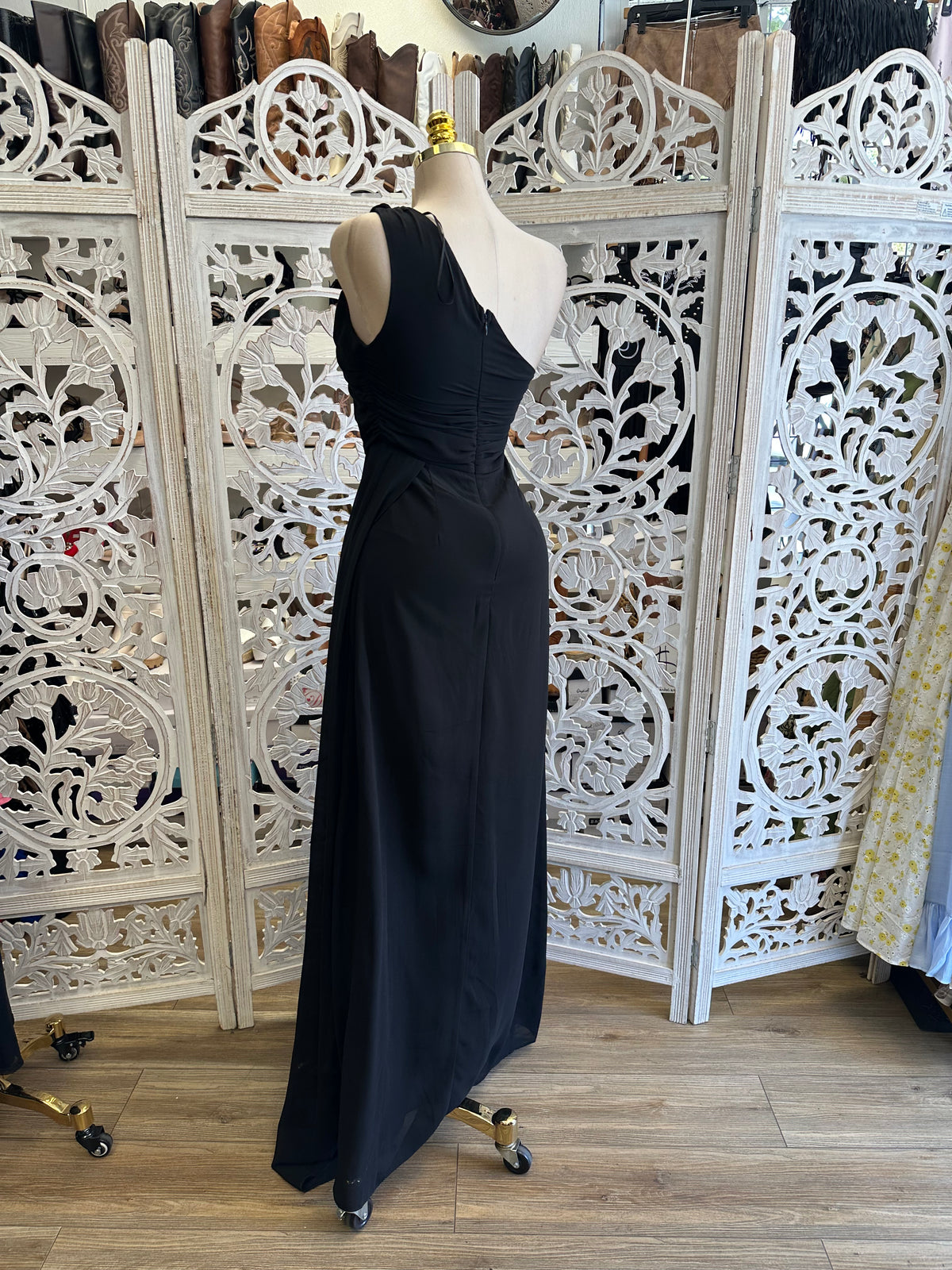 Mayfair Cascade Dress- No Estira, Not Stretchy
