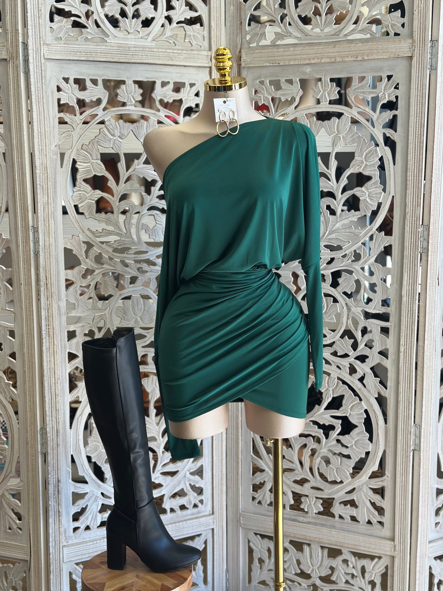 Green Asymmetrical Off Shoulder Mini Dress- Stretchy,Estira