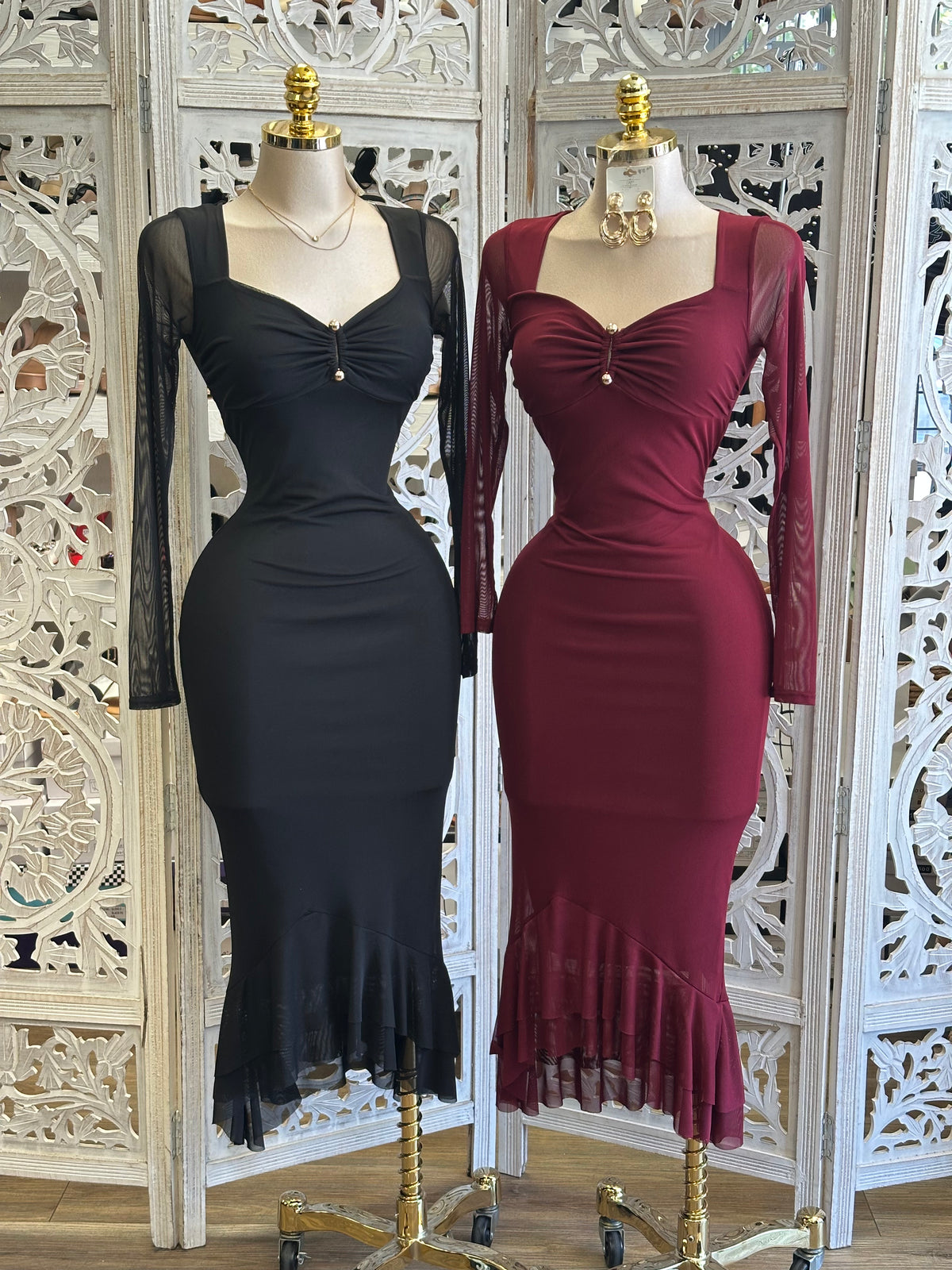 Garnet Vein Midi Dress- Estira , Stretchy