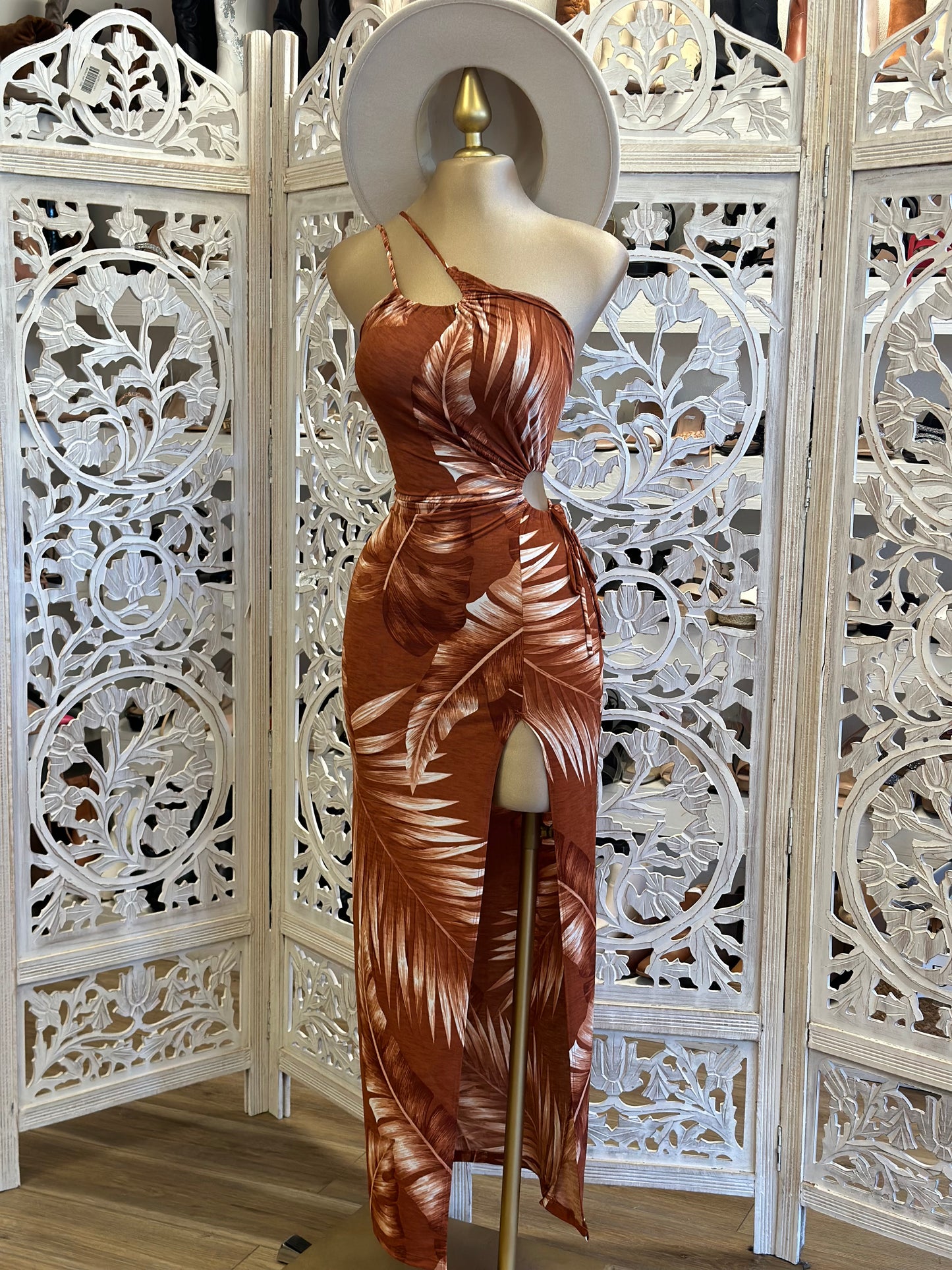 Leaf Pattern Rust Cutout Dress - Estira, Stretchy
