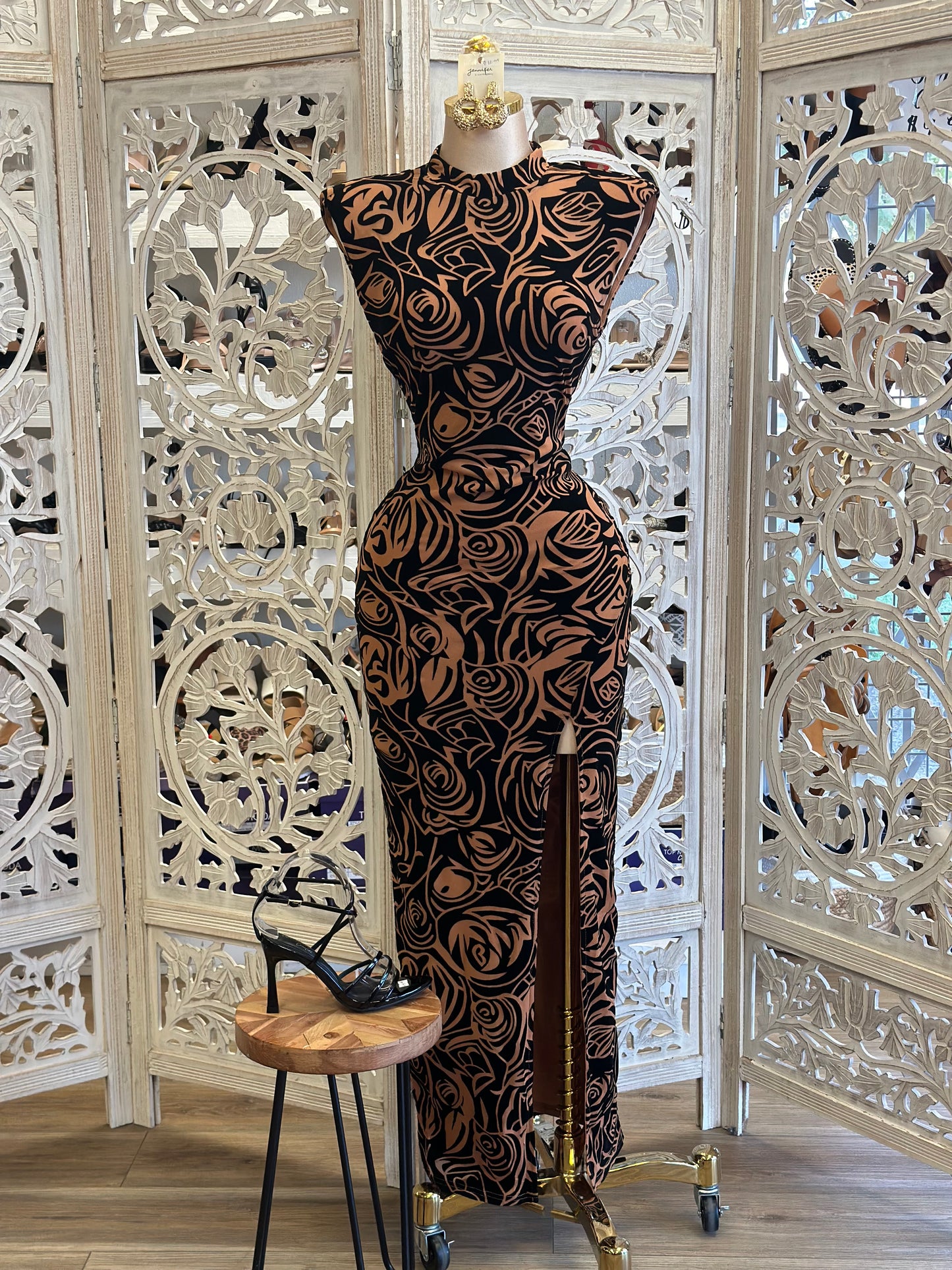 Mock Neck Rose Pattern Maxi Dress - Estira, Stretchy