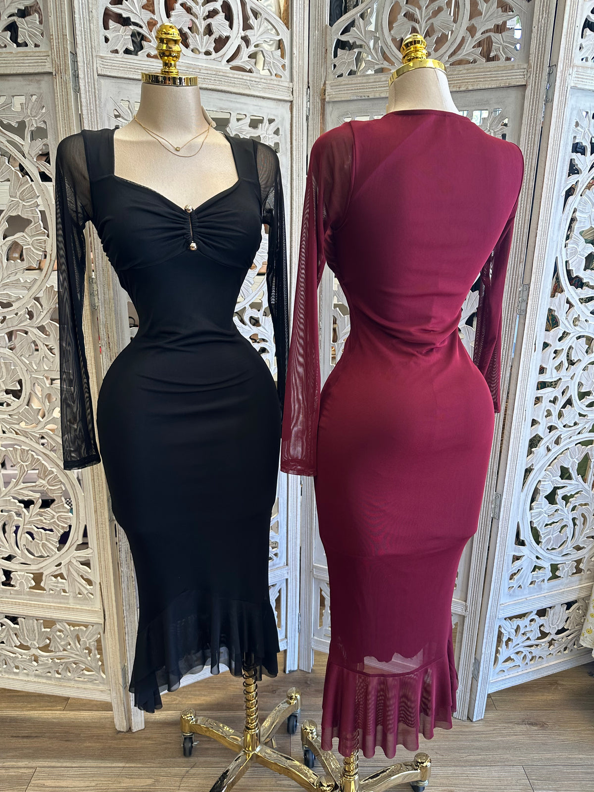 Garnet Vein Midi Dress- Estira , Stretchy