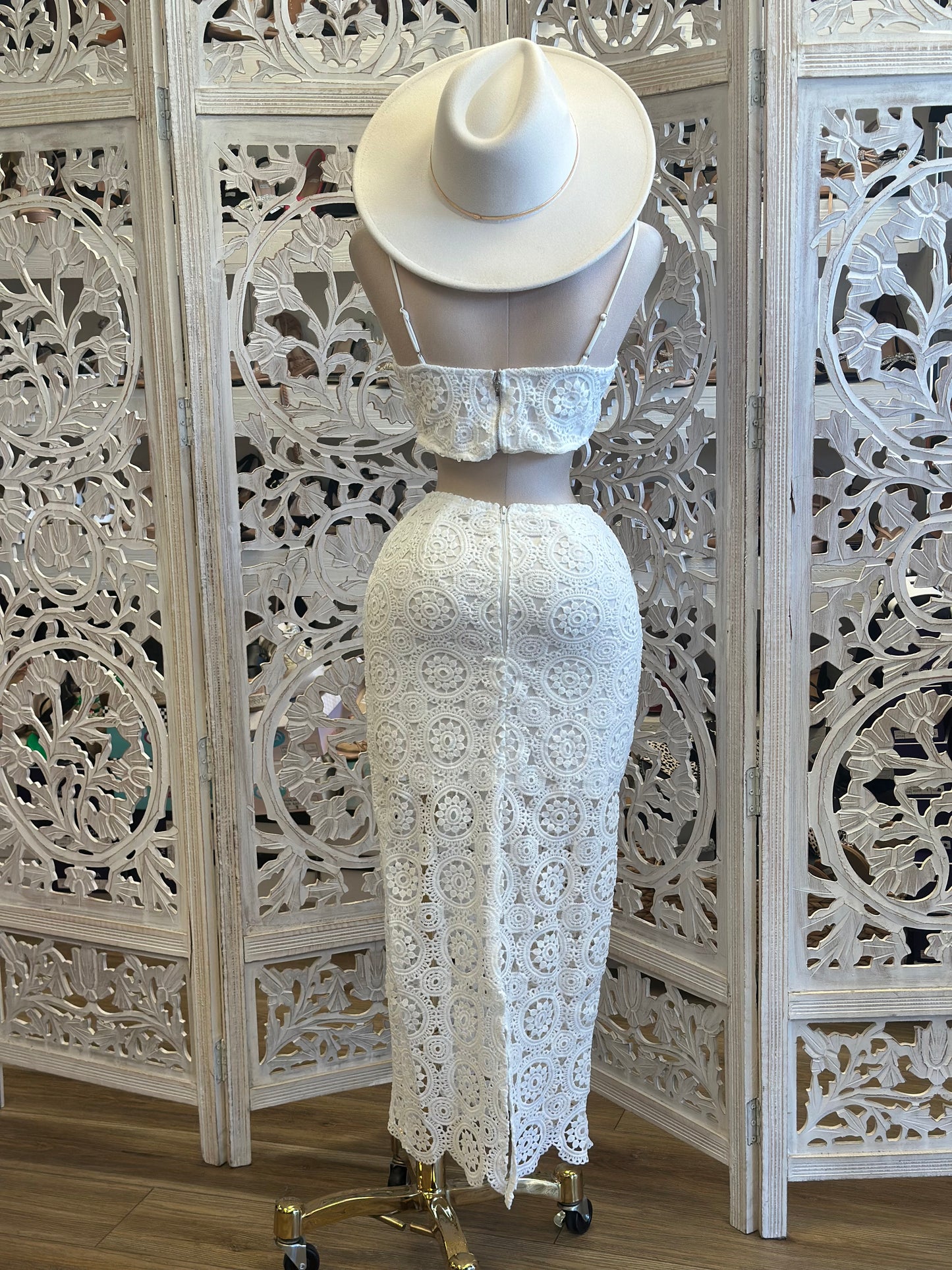 Lace Bustier and Skirt Set-Estira, Stretchy