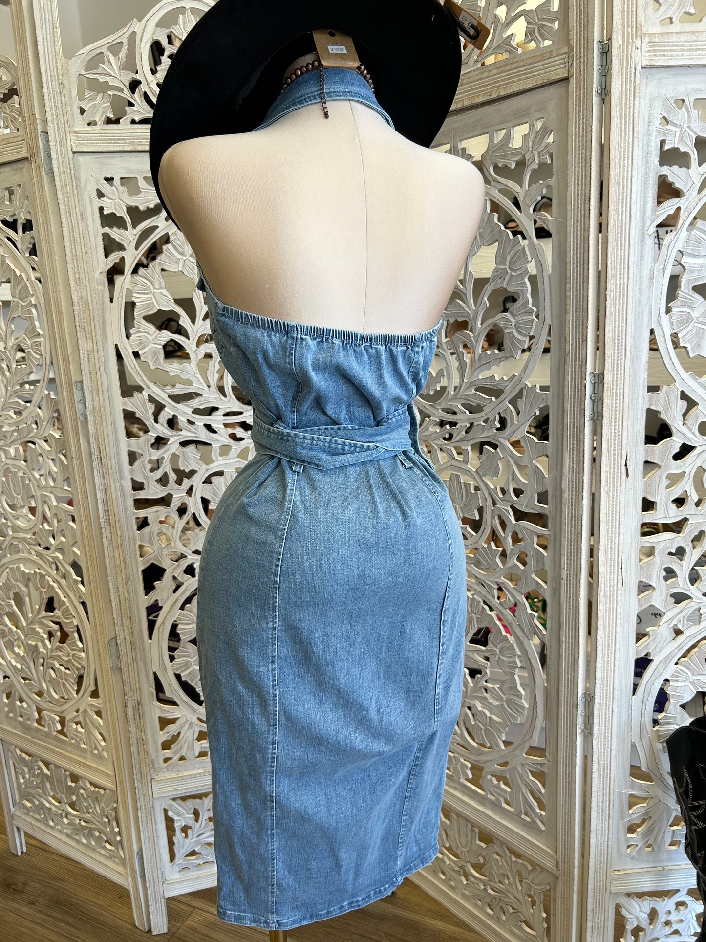 Collard Denim Button Up Dress - Estira Poco, Slightly Stretchy