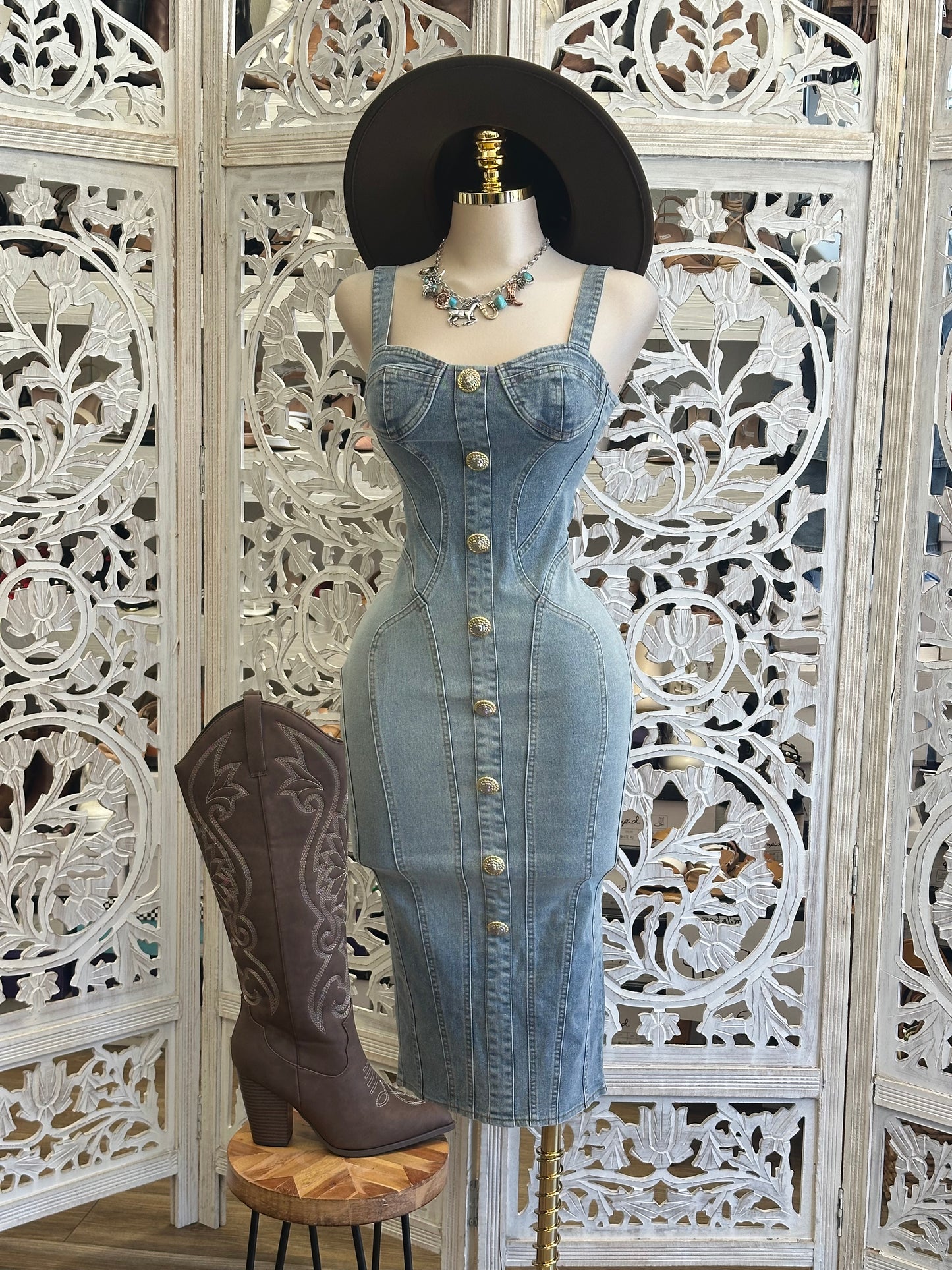 Light Denim Button Dress- Not Stretchy, No Estira
