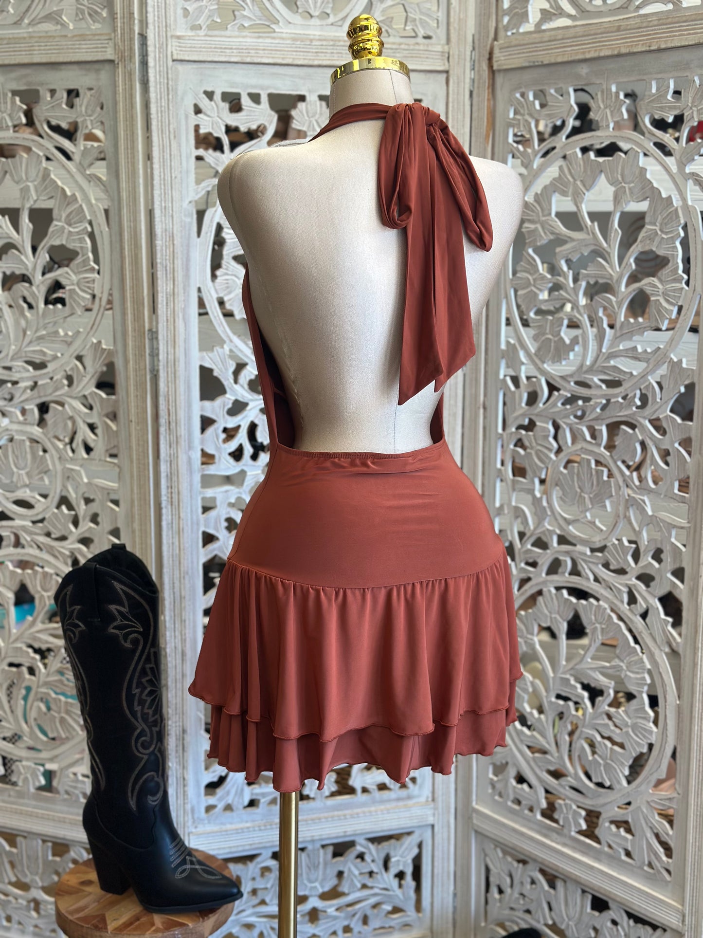 Full Back Open Ruffle Mini- Stretchy, Estira