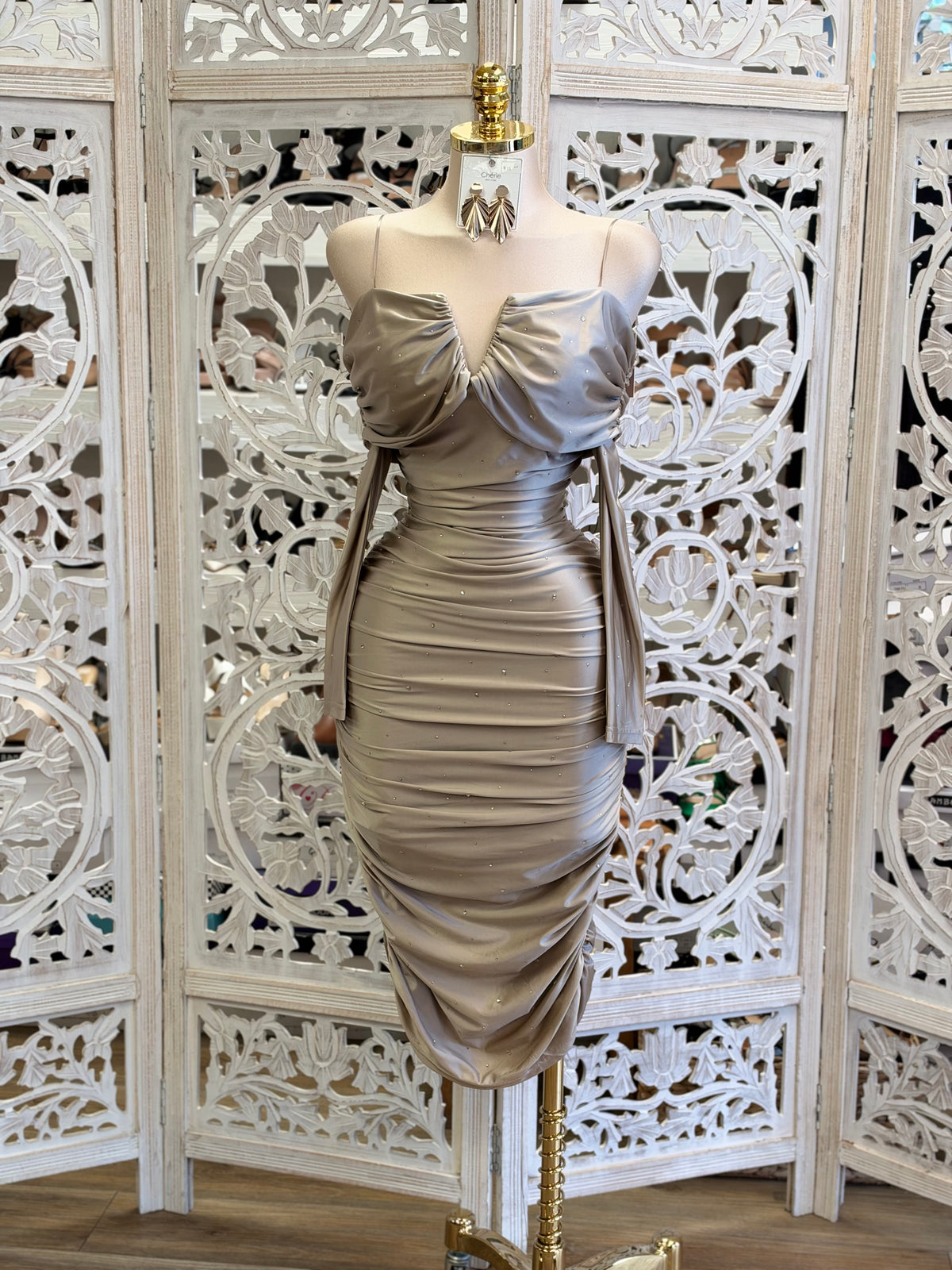 Stardust Serenade Midi Dress- Slightly Stretchy, Estira Poco