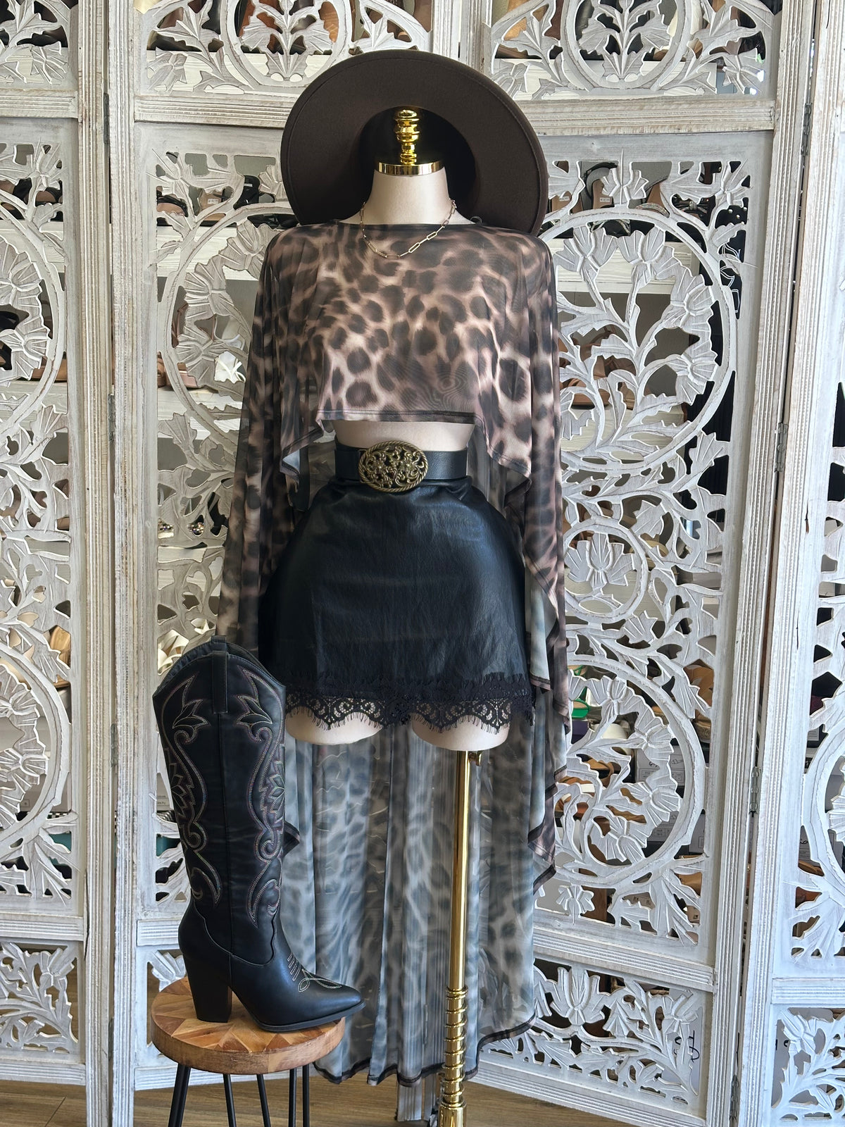 Axis Capelet Overlay