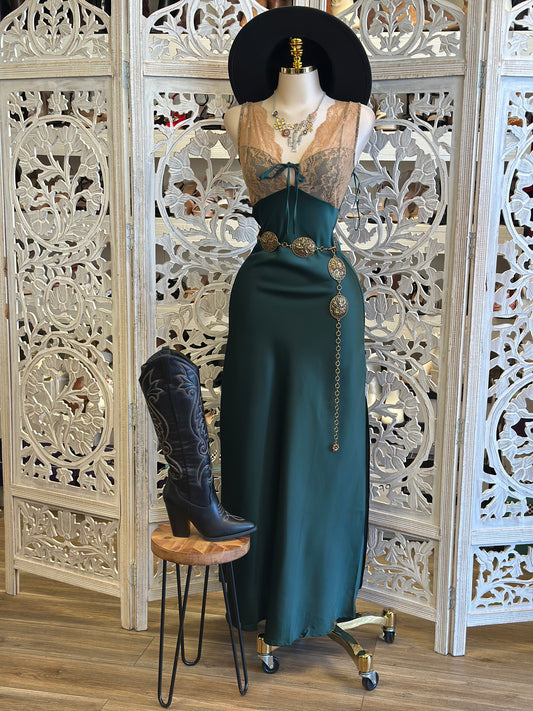 Green Lace Madalynn Dress- Not Stretchy, No Estira