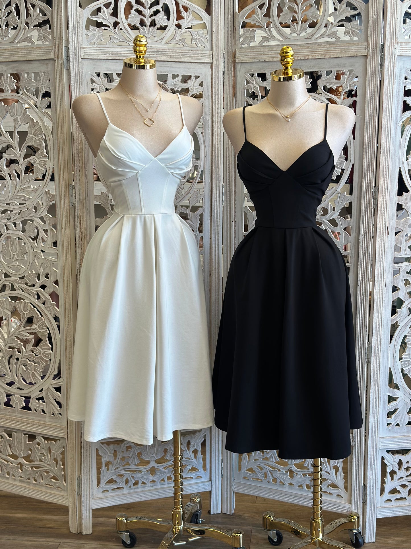 Corset Sleek Midi Dress- Stretchy, Estira