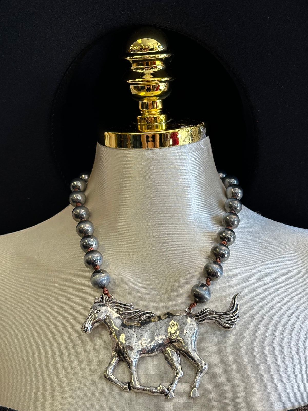 Wild Stallion Pearl Necklace