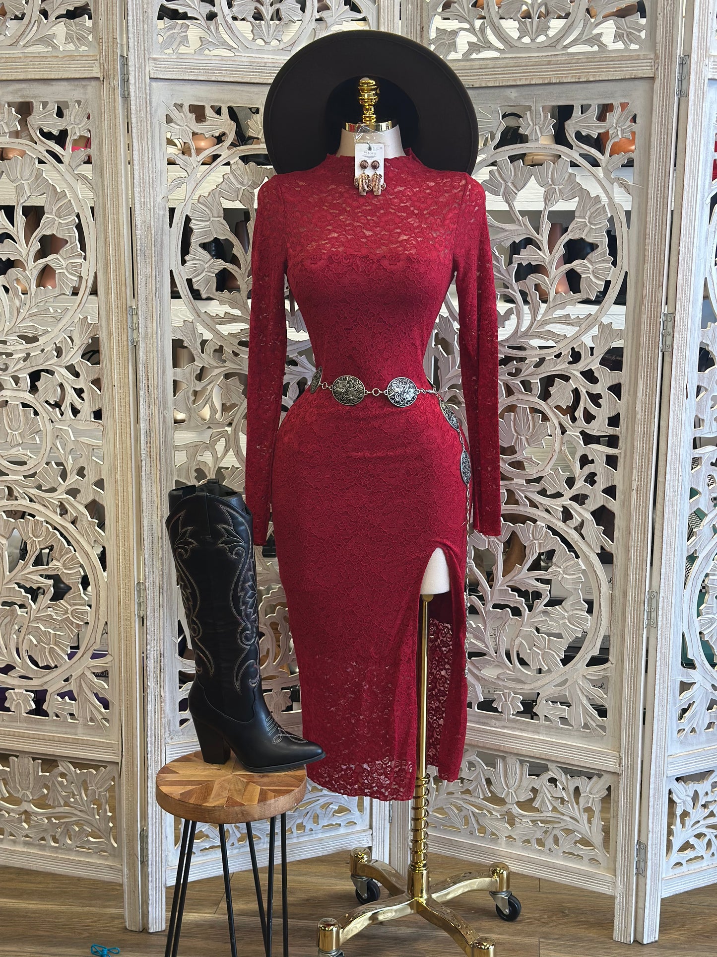 Red Merlot Lace Dress-Stretchy, Estira