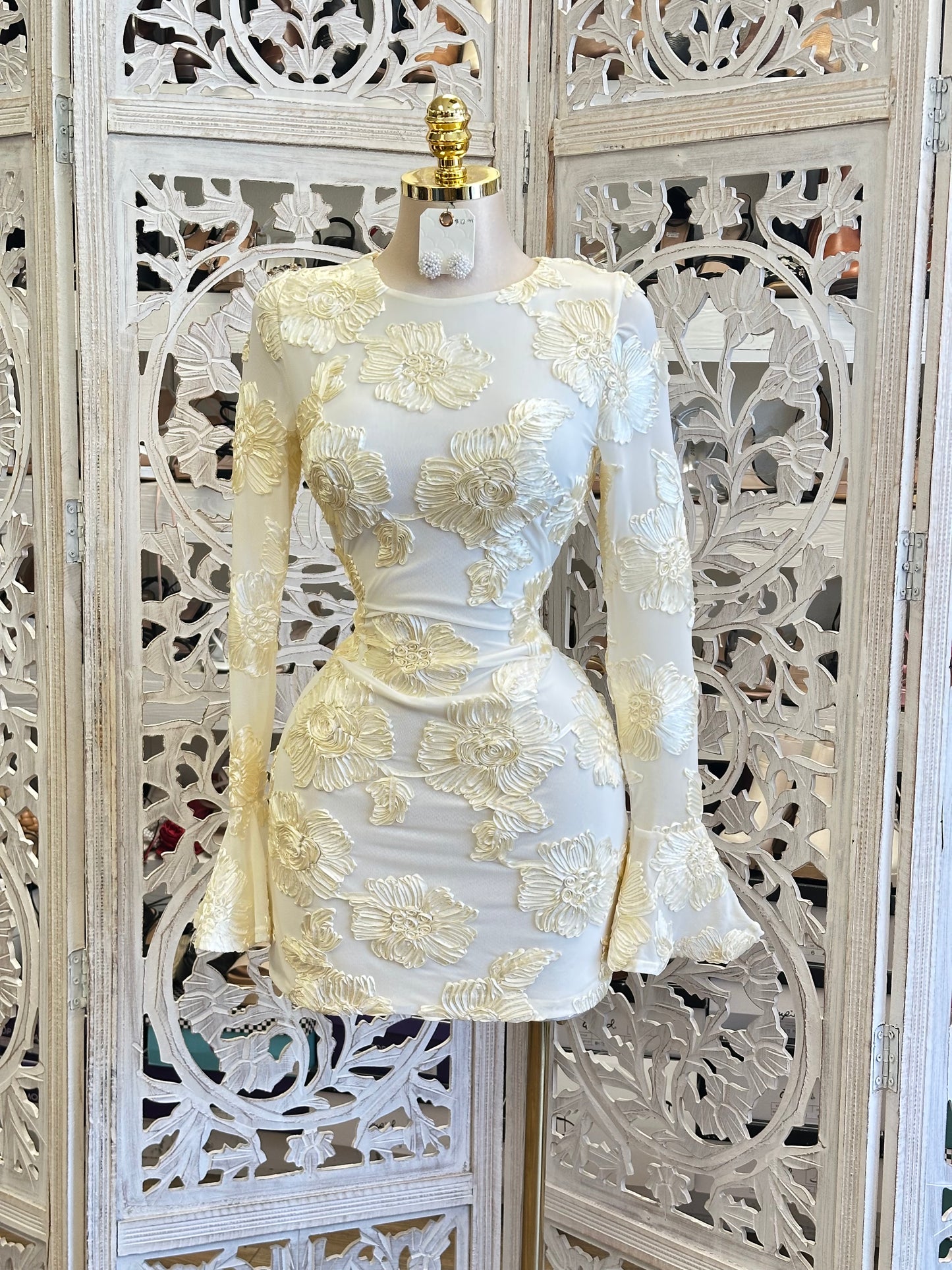 Oval Cutout Floral Mini Dress-Stretchy, Estira