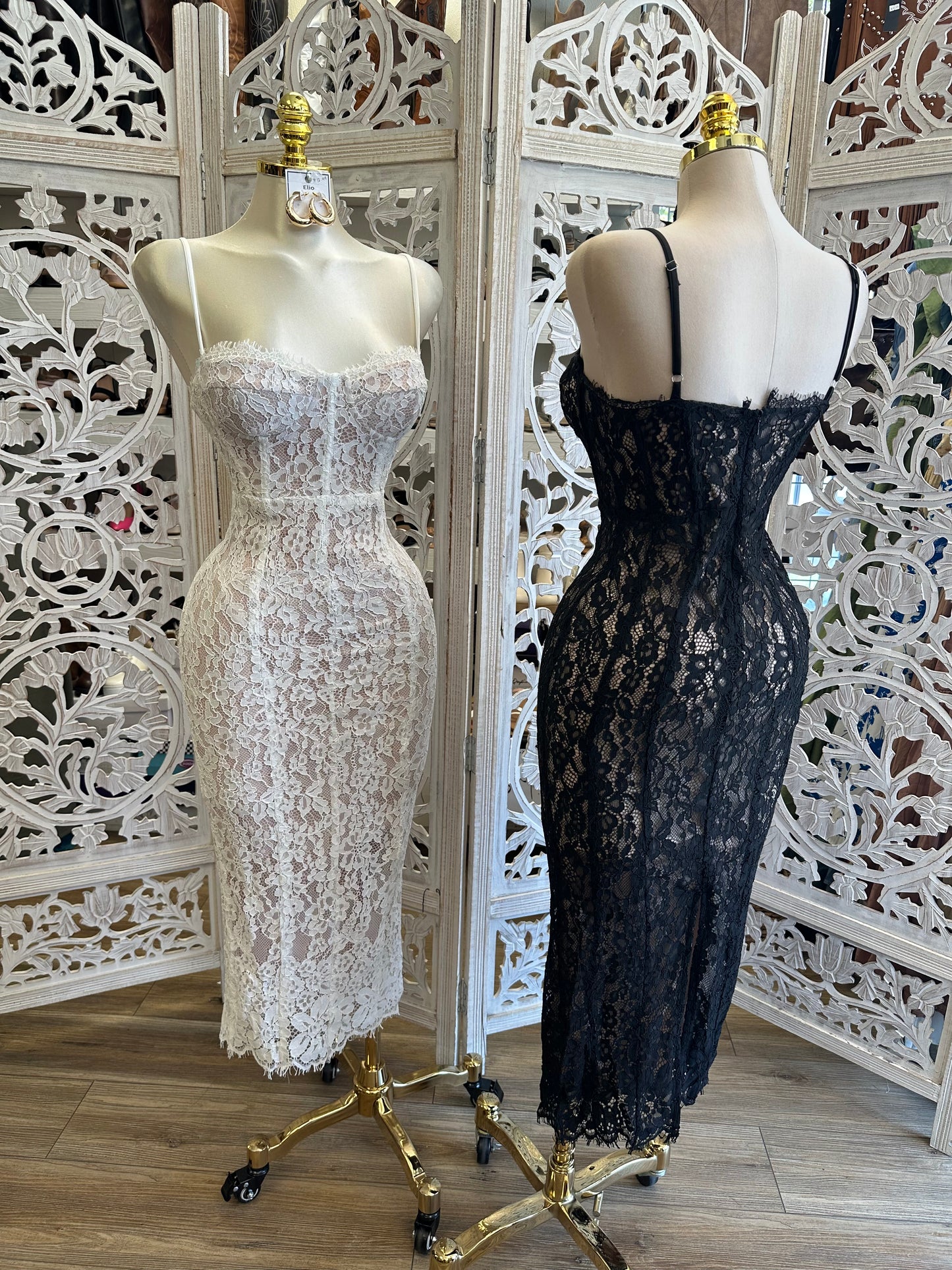 Lace Corset Lined Dress-  not Stretchy,  no Estira