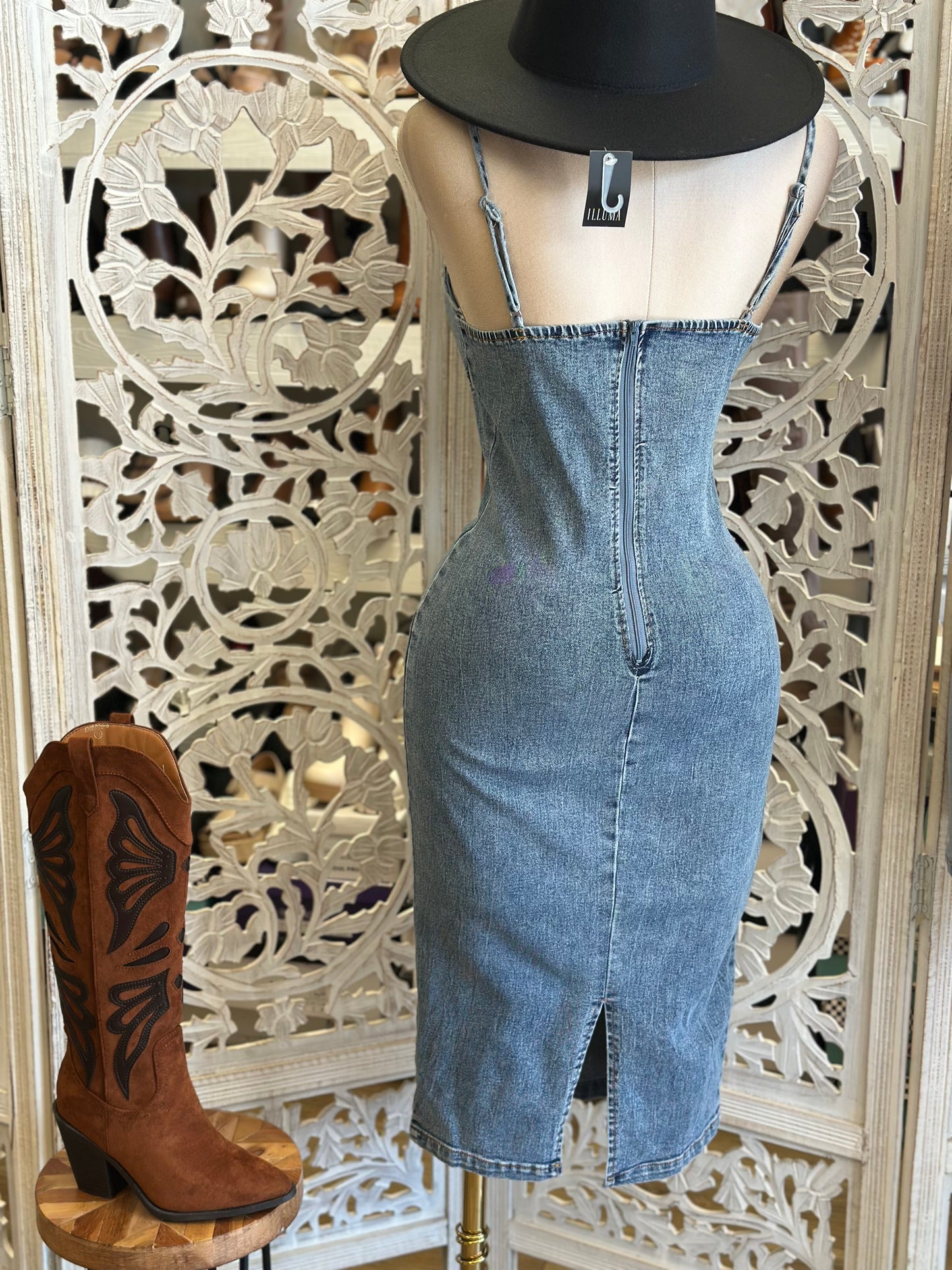 Denim Stitch Line Dress-No Estira, Not Stretchy