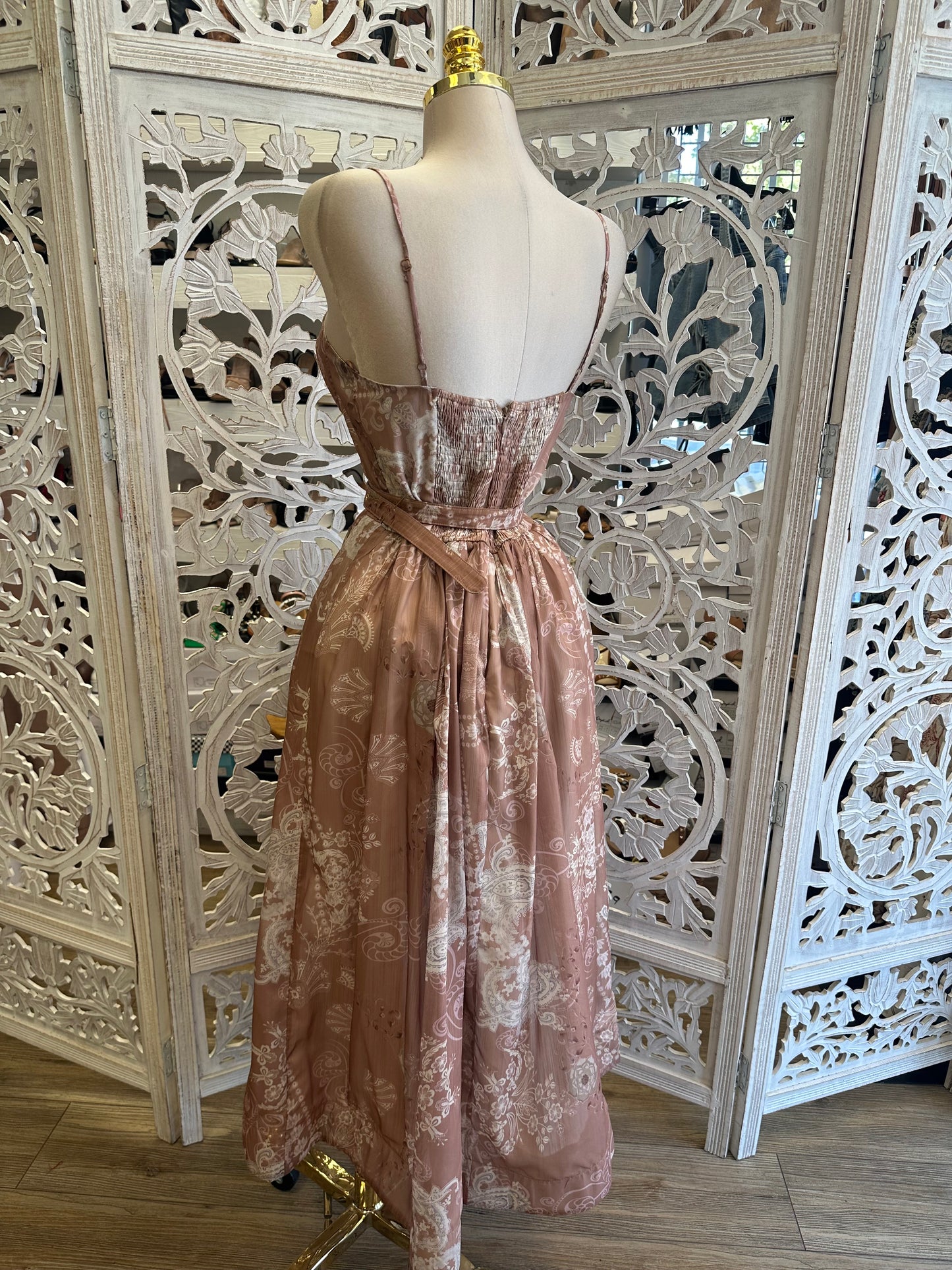 Dusty Rose Rodeo Midi Dress- Slightly Stretchy, Estira Poco