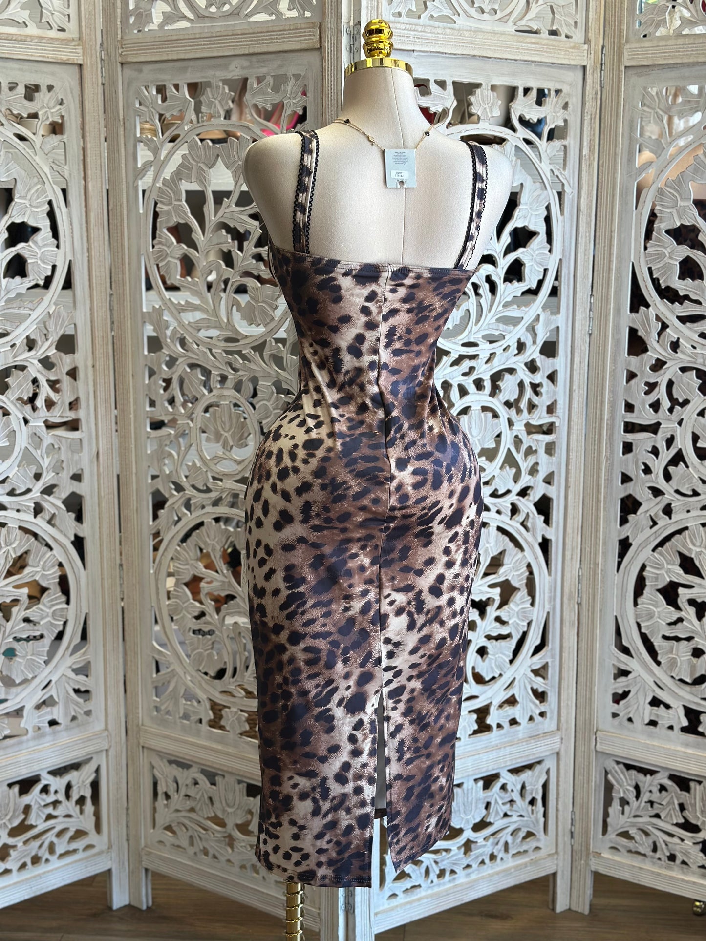 Cheetah Thread Lined Midi Dress- Stretchy,Estira