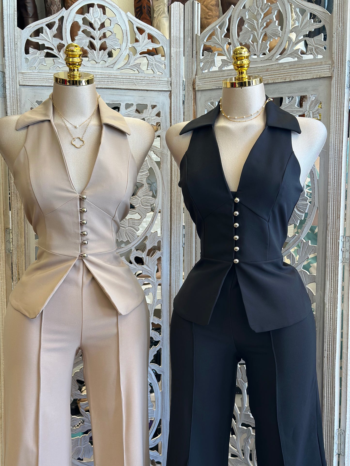 Collard Vest Set- Estira Poco , Slightly Stretchy