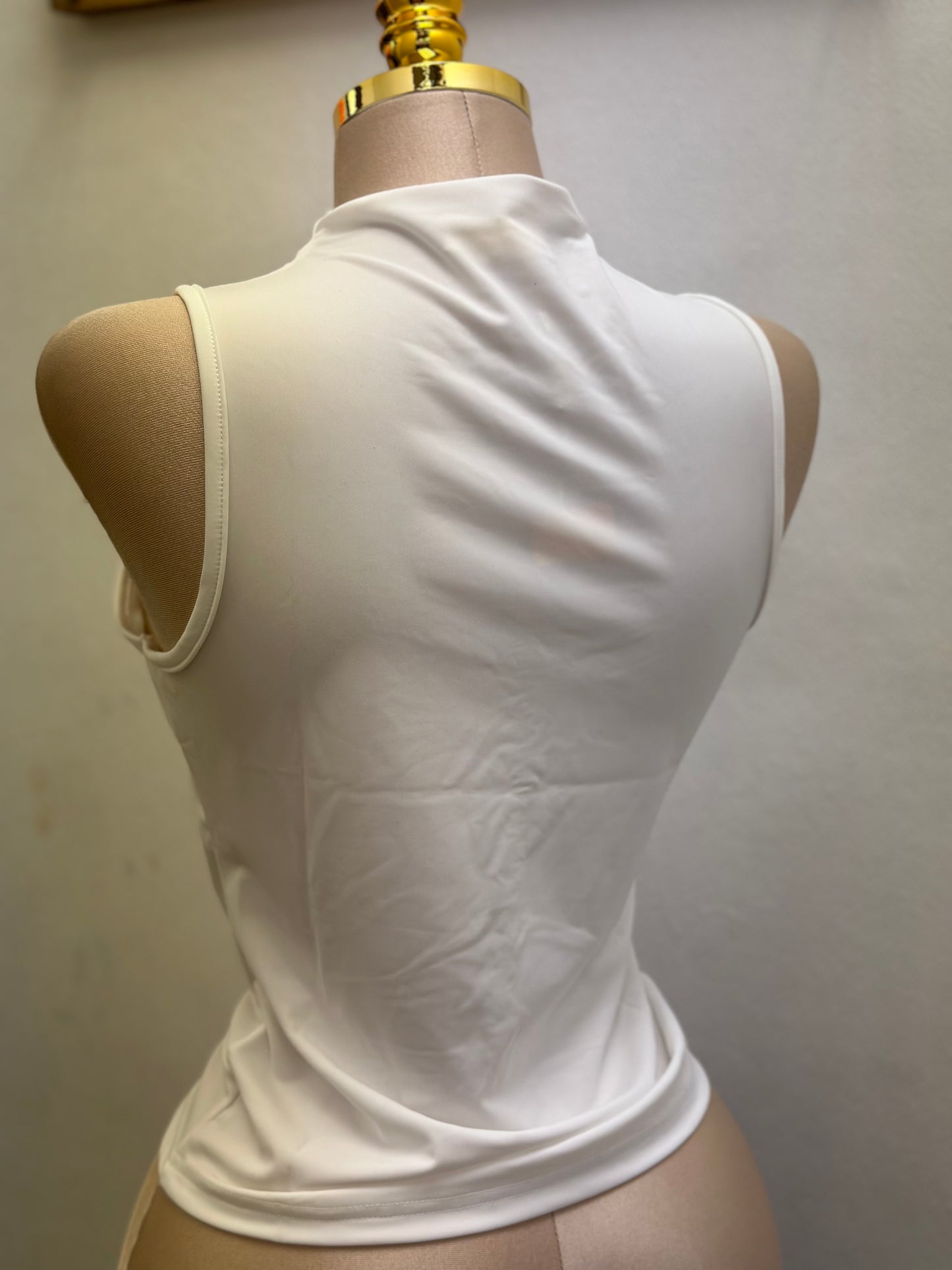 White Flower Detail Ruched Top- Estira, Stretchy