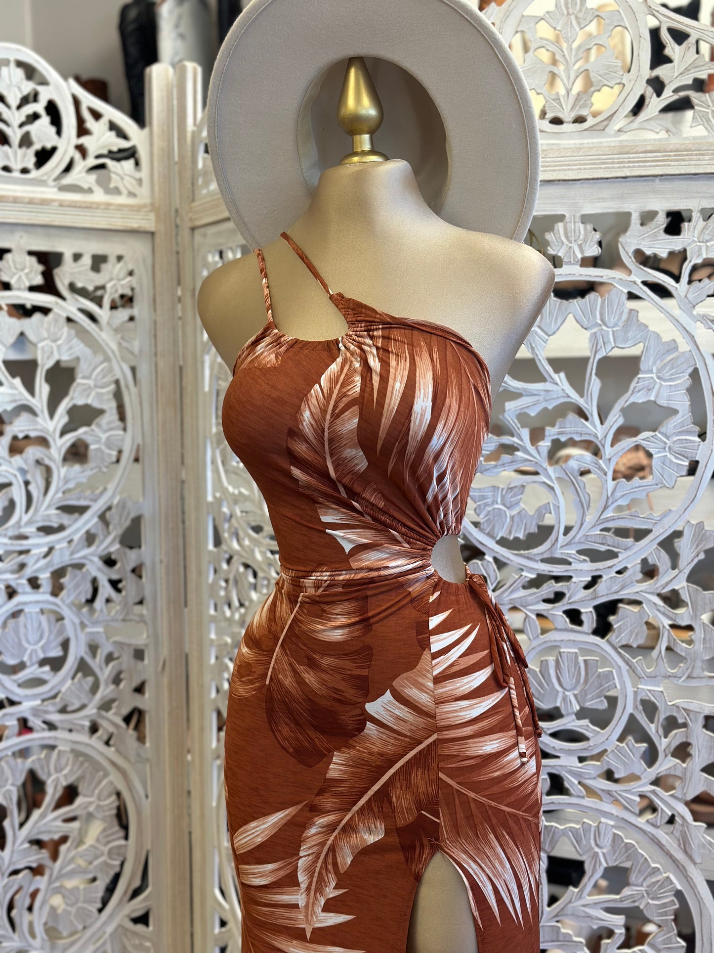 Leaf Pattern Rust Cutout Dress - Estira, Stretchy