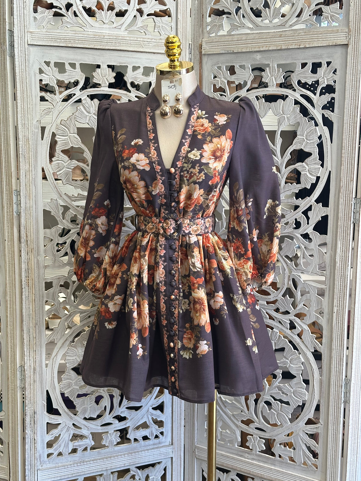 Dahlia Lantern-Sleeve Dress- No Estira, Not Stretchy