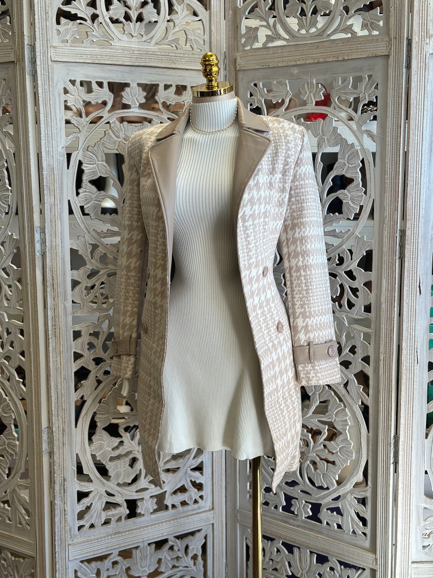 Neutral Houndstooth Midsize Coat