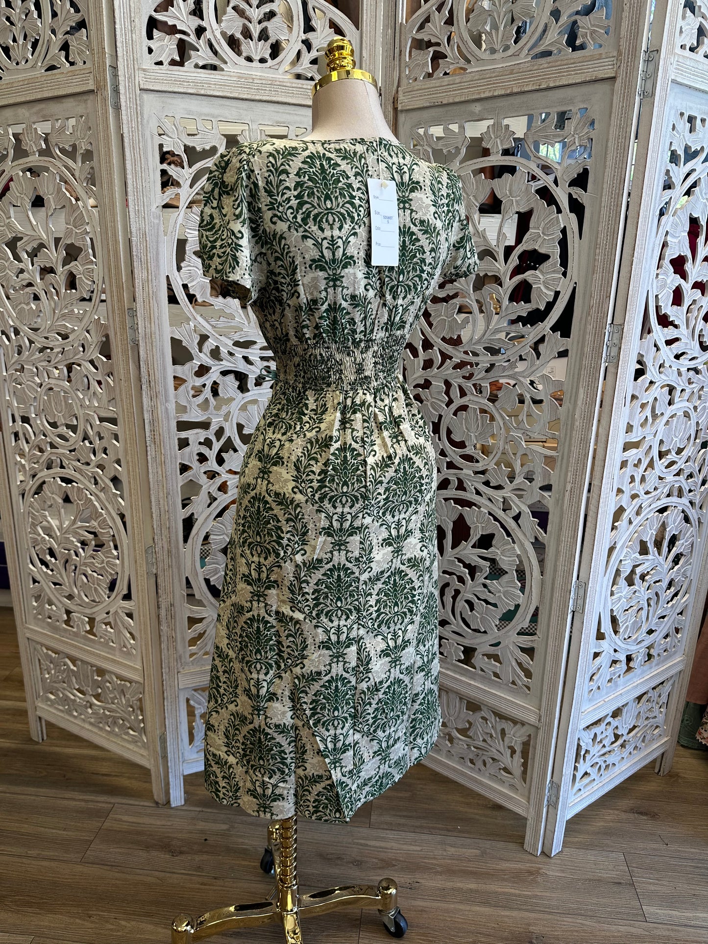 Green Pattern Midi Dress- Slightly Stretchy, Estira Poco