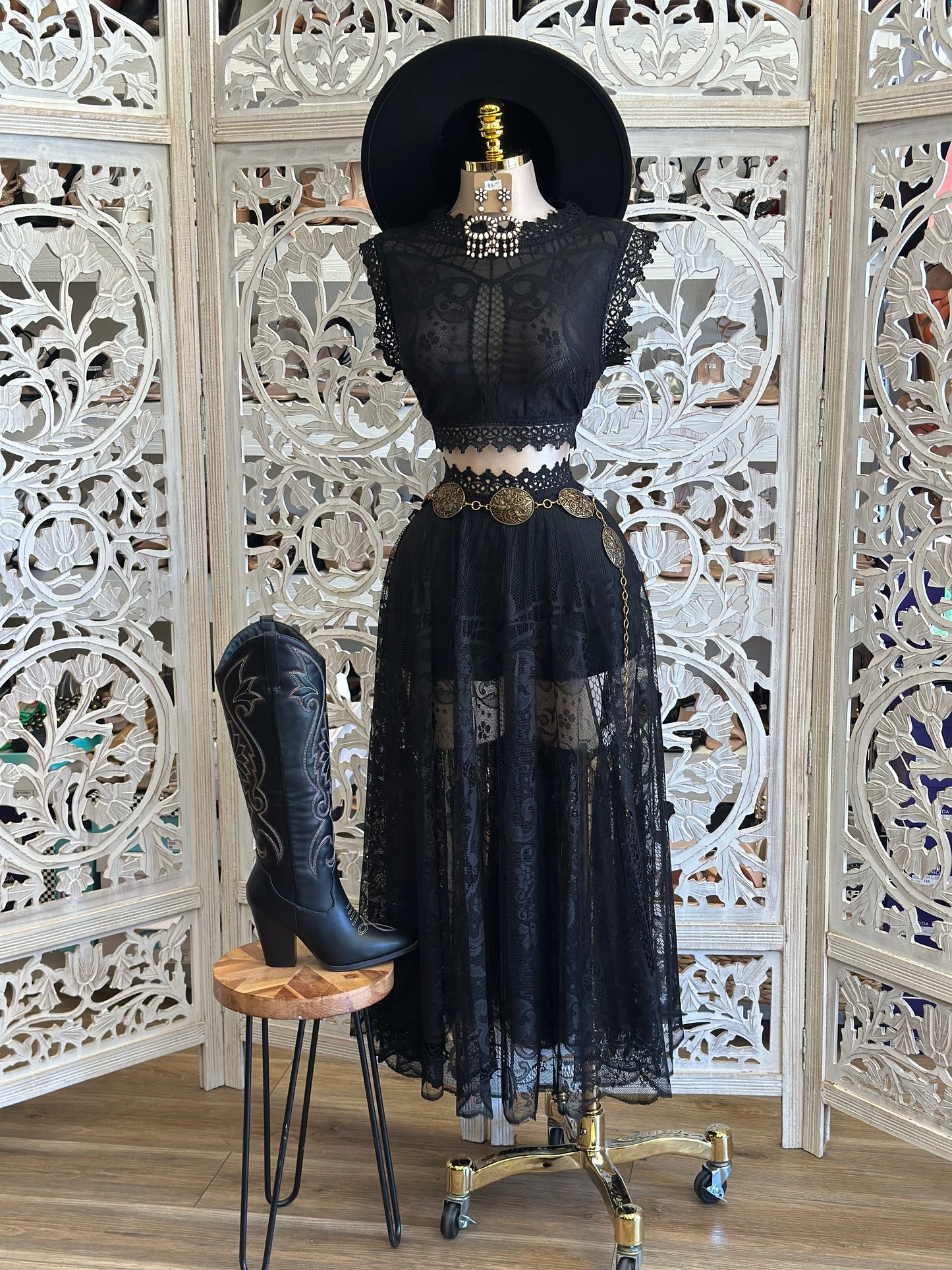 Embroidered Sheer Black Set- Estira Poco, Slightly Stretchy