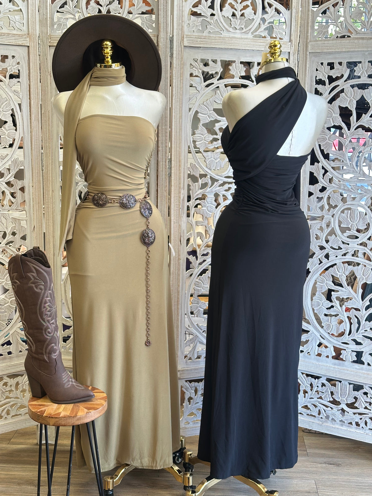 Sultry Skinny Scarf Tube Dress
- Estira, Stretchy