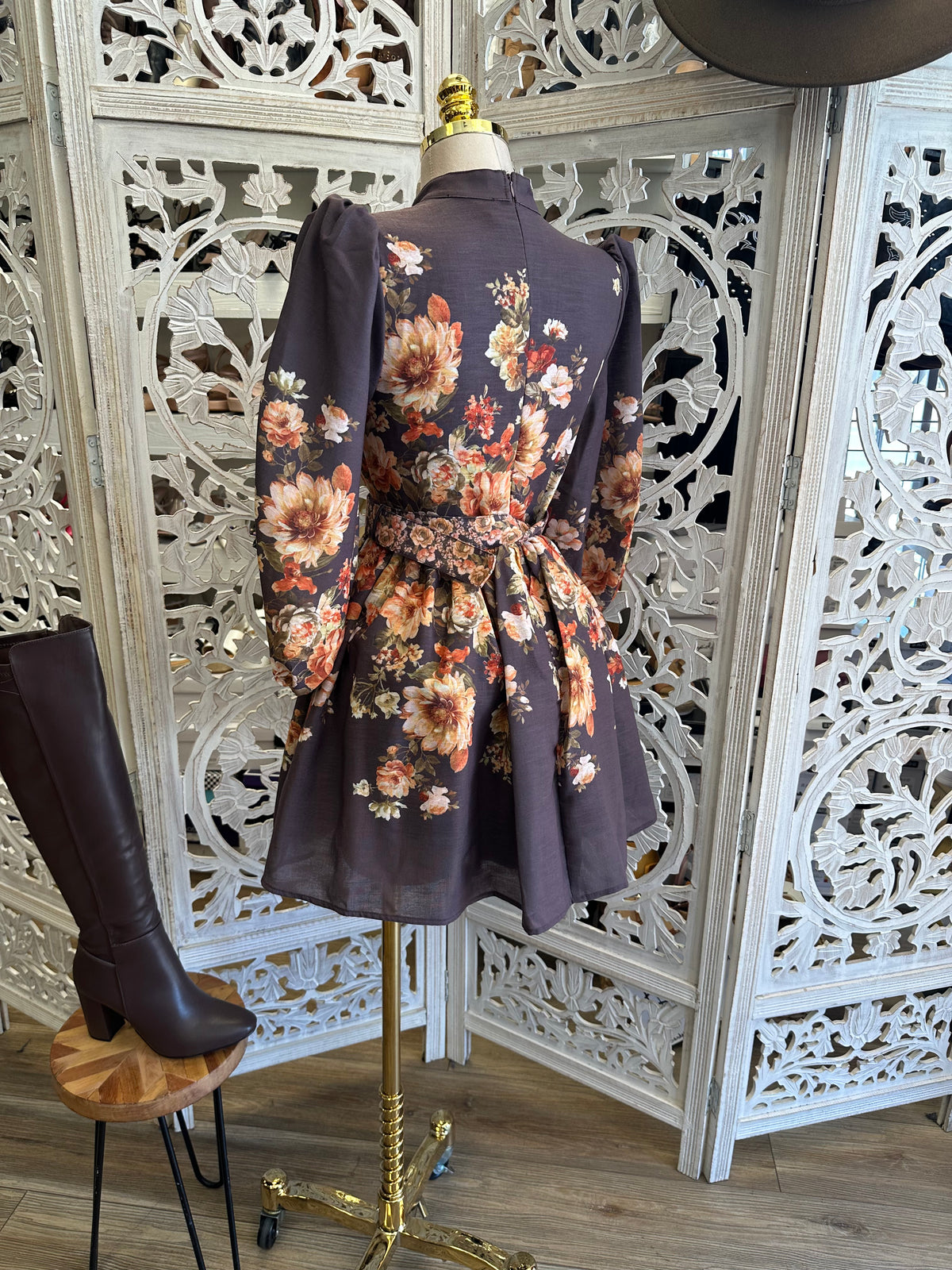 Dahlia Lantern-Sleeve Dress- No Estira, Not Stretchy